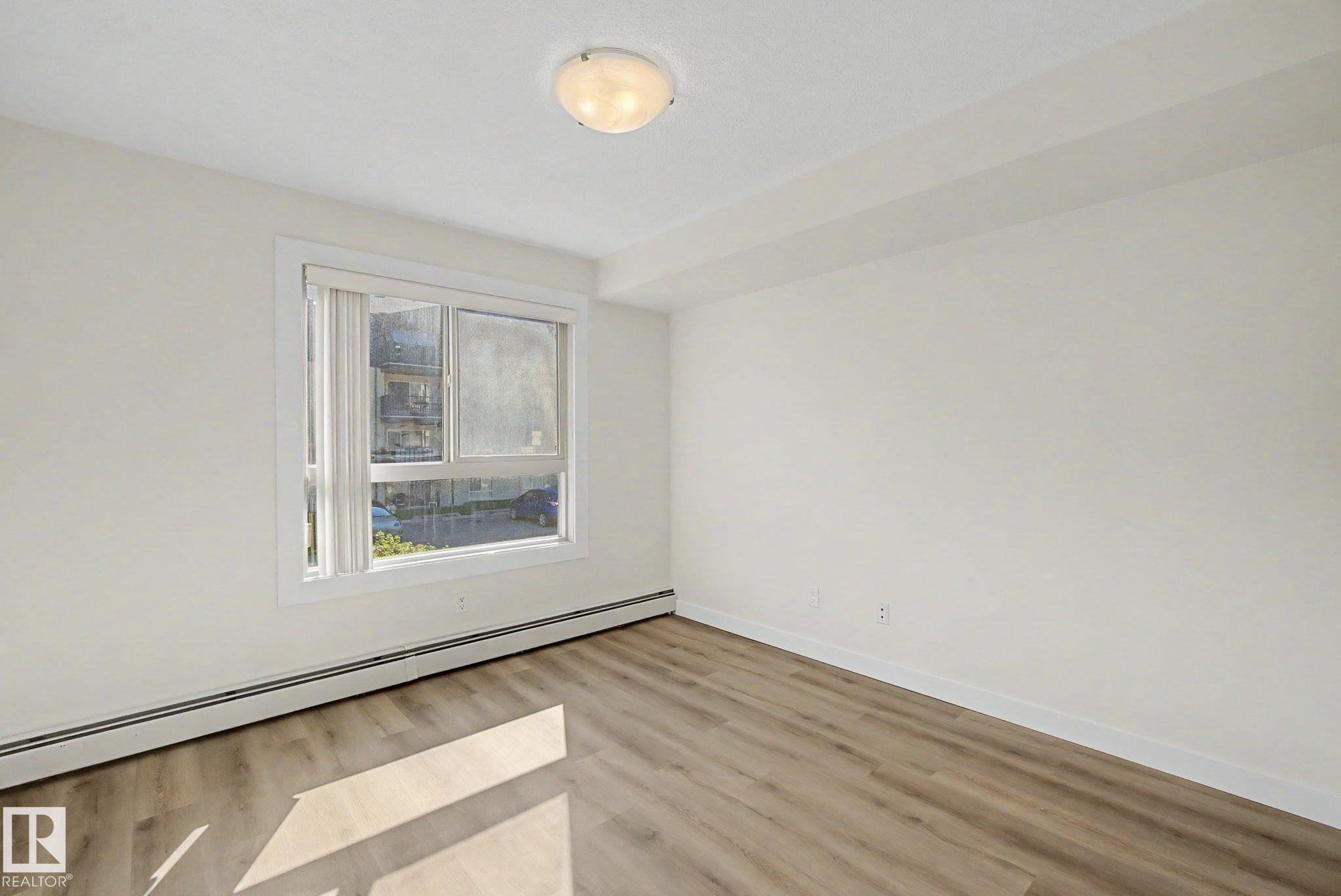 Photo 14 at 226 - 17011 67 Avenue NW, Callingwood South, Edmonton