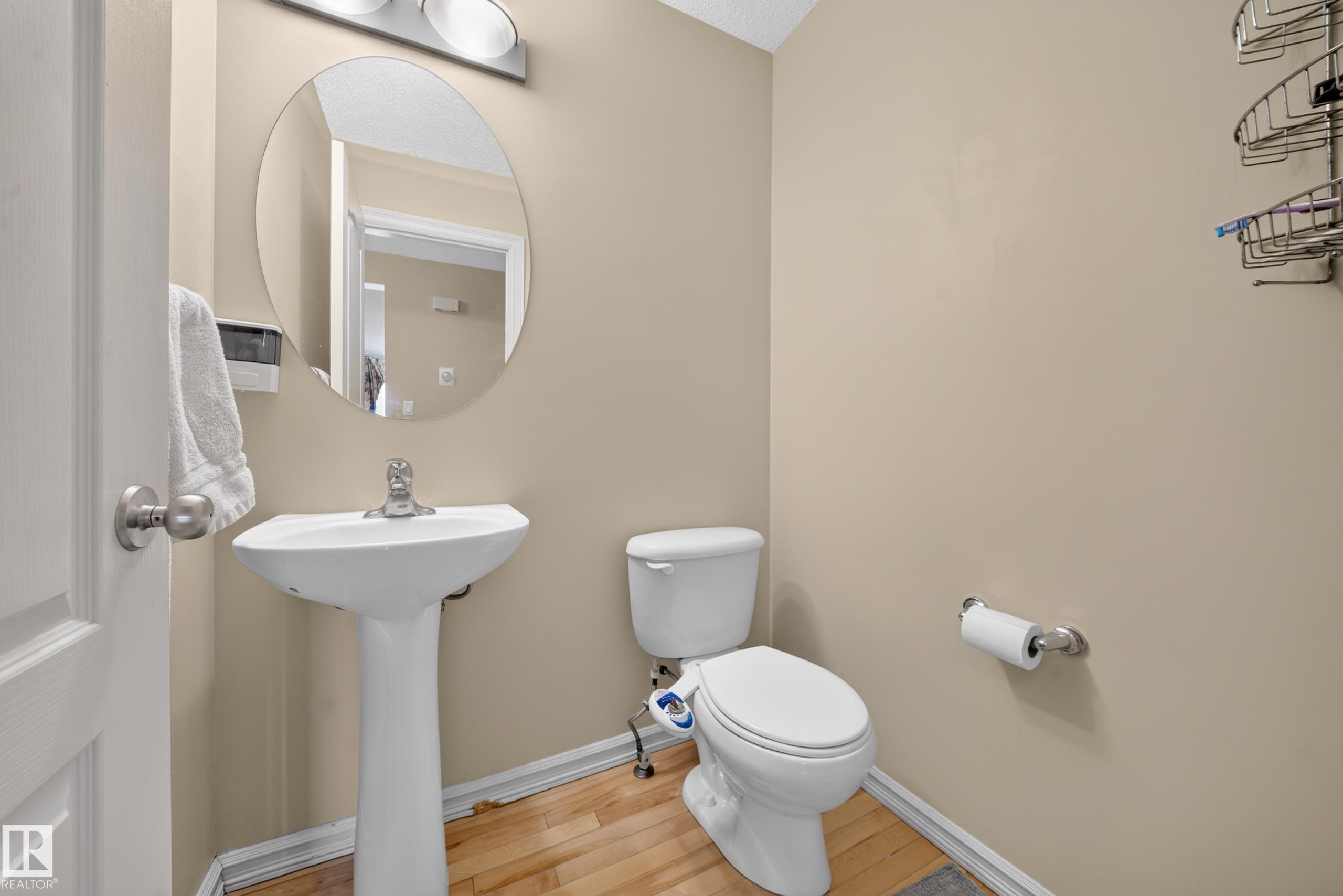 Photo 11 at 2518 33a Avenue NW, Silver Berry, Edmonton