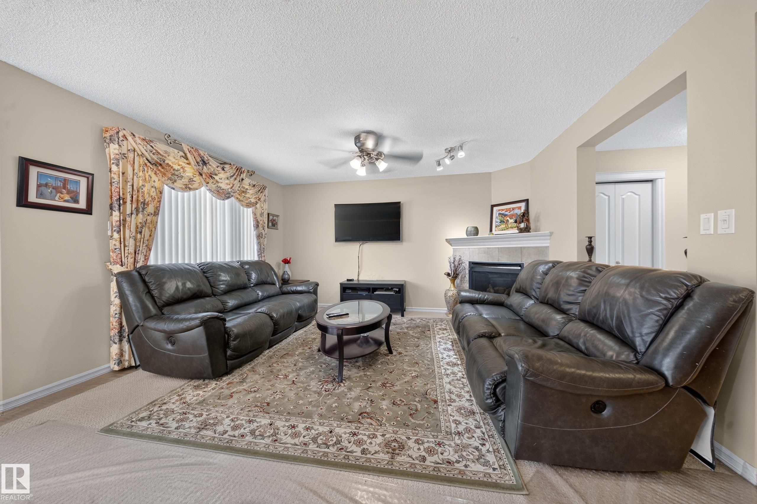 Photo 15 at 2518 33a Avenue NW, Silver Berry, Edmonton