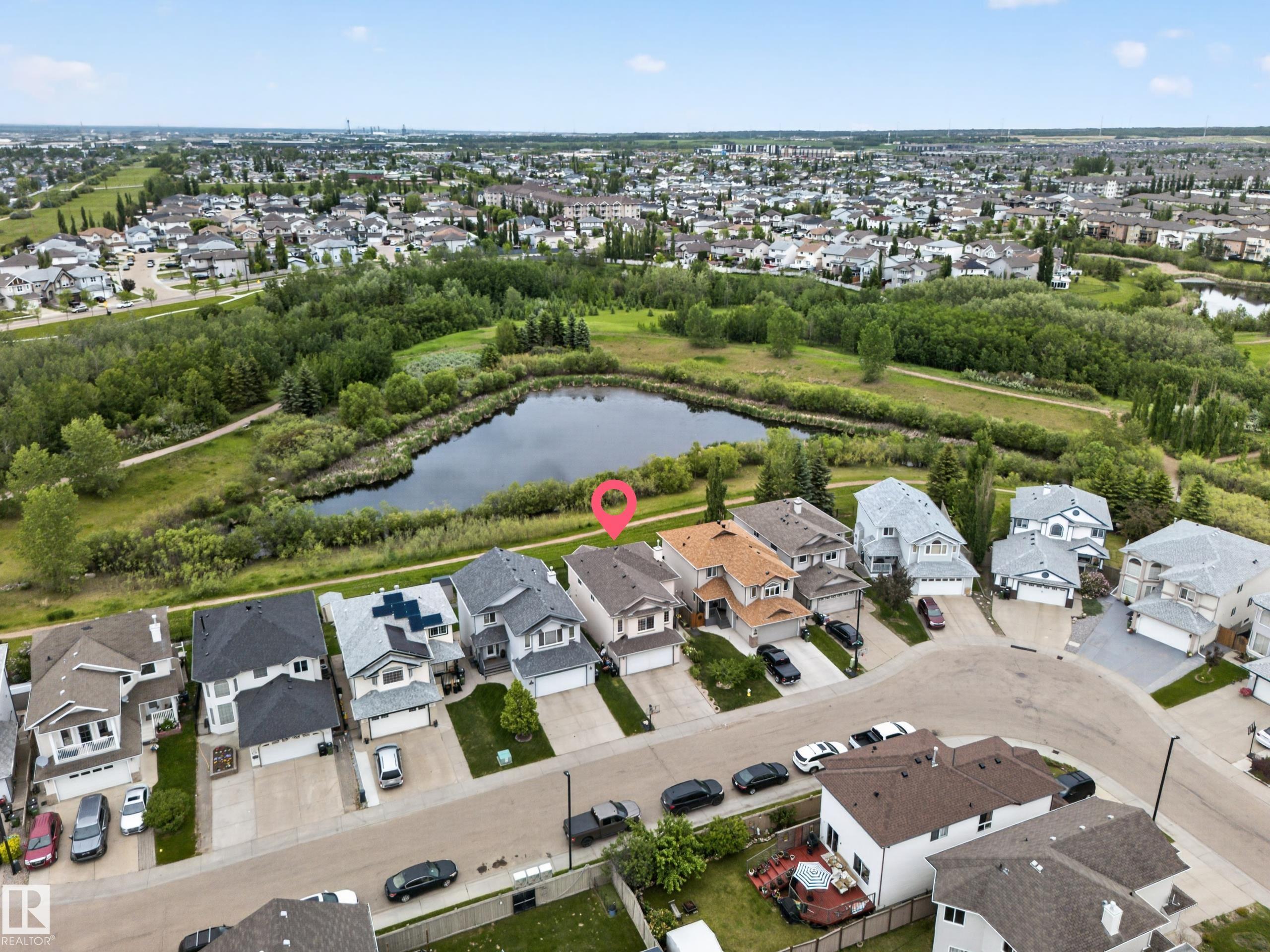 2518 33a Avenue NW, Silver Berry, Edmonton