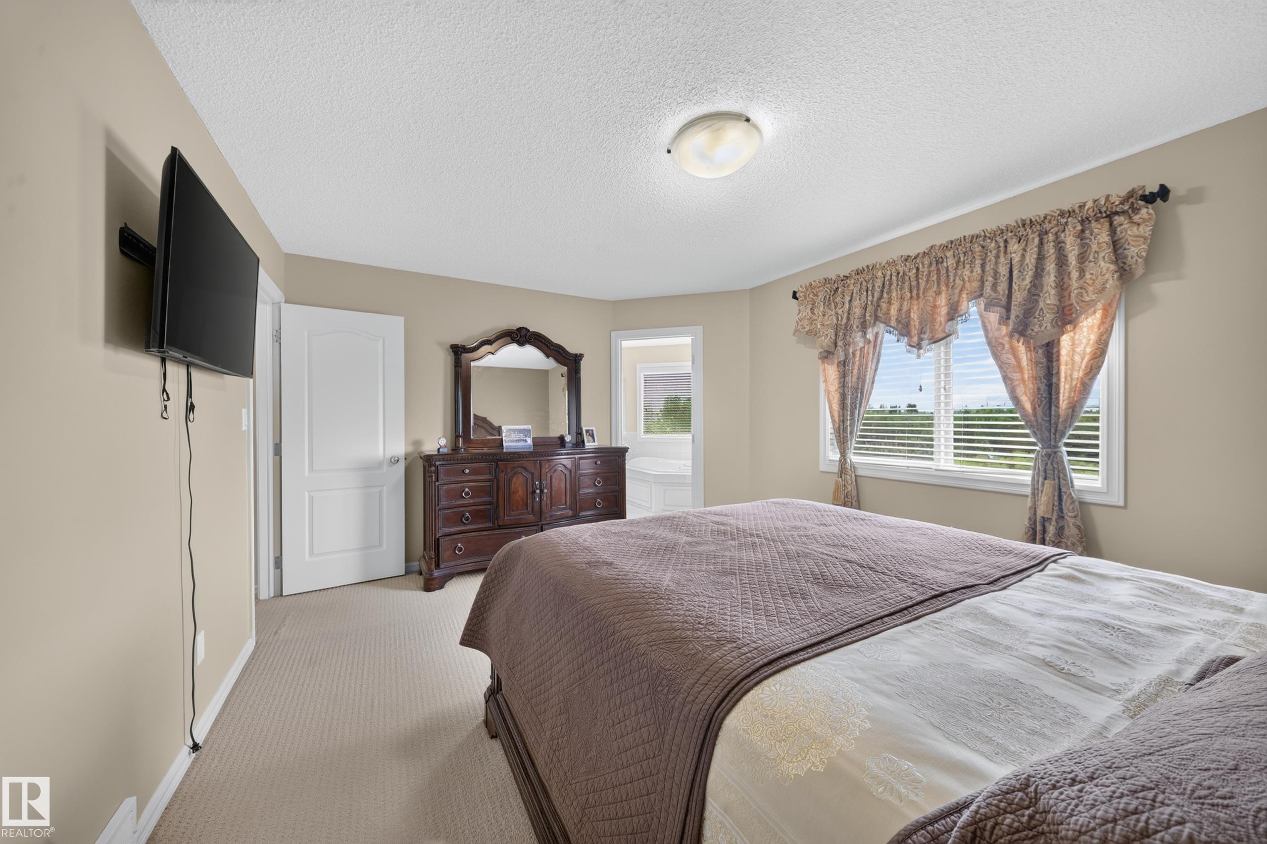 Photo 58 at 2518 33a Avenue NW, Silver Berry, Edmonton