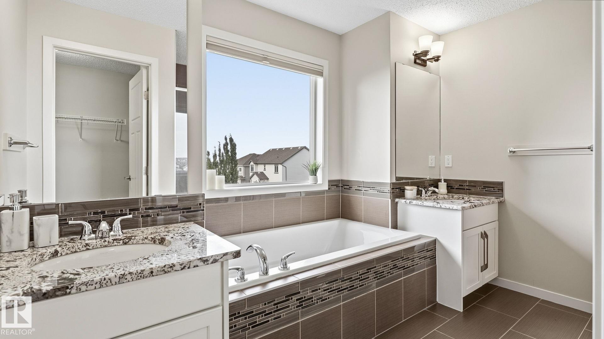 1832 56 Street SW, Walker, Edmonton