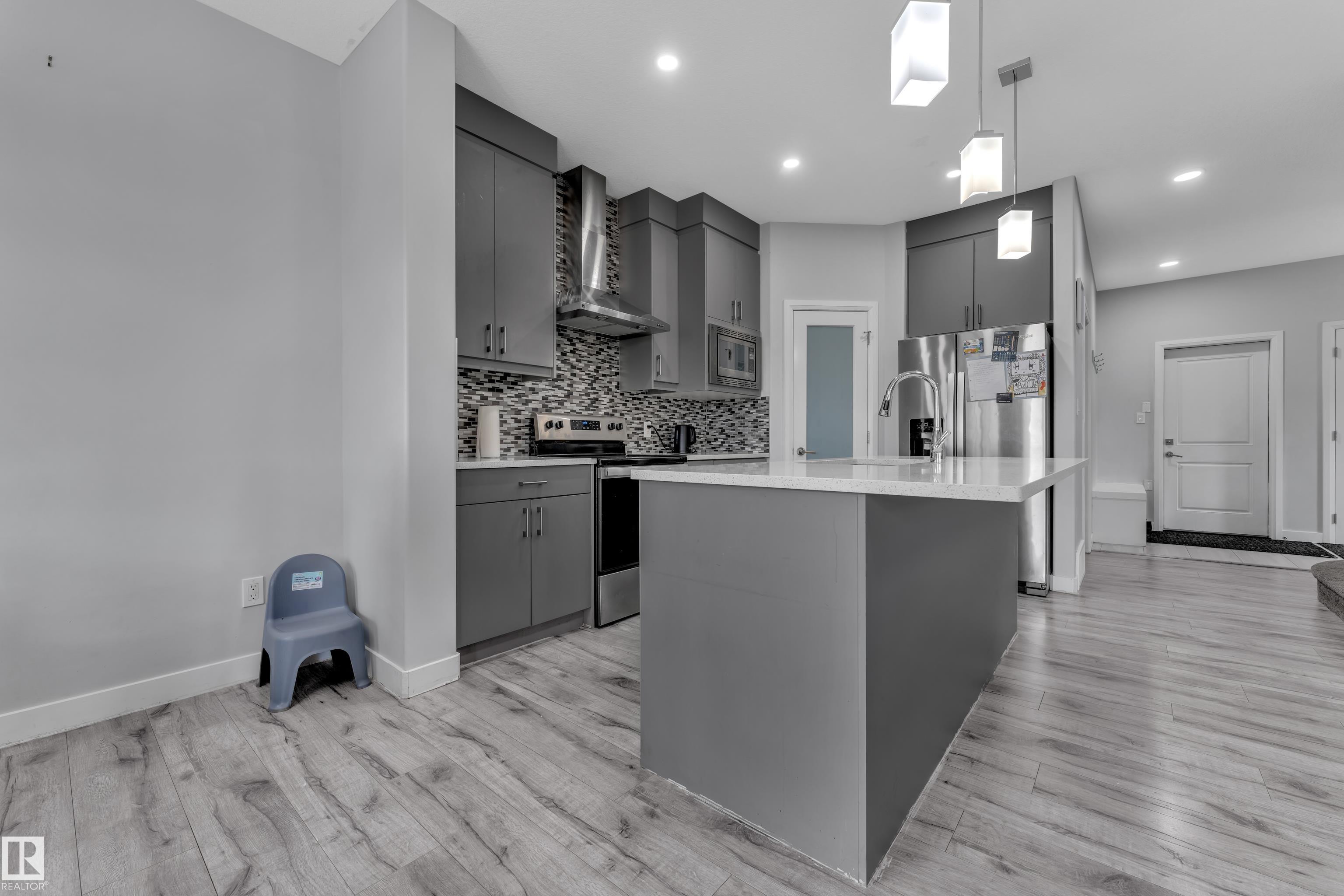 Photo 13 at 7245 Chivers Place SW, Chappelle Area, Edmonton