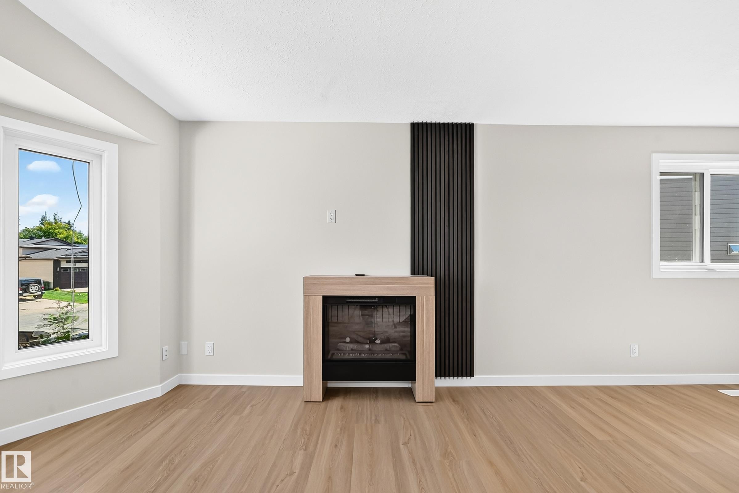 Photo 20 at 17816 94 Street NW, Lago Lindo, Edmonton