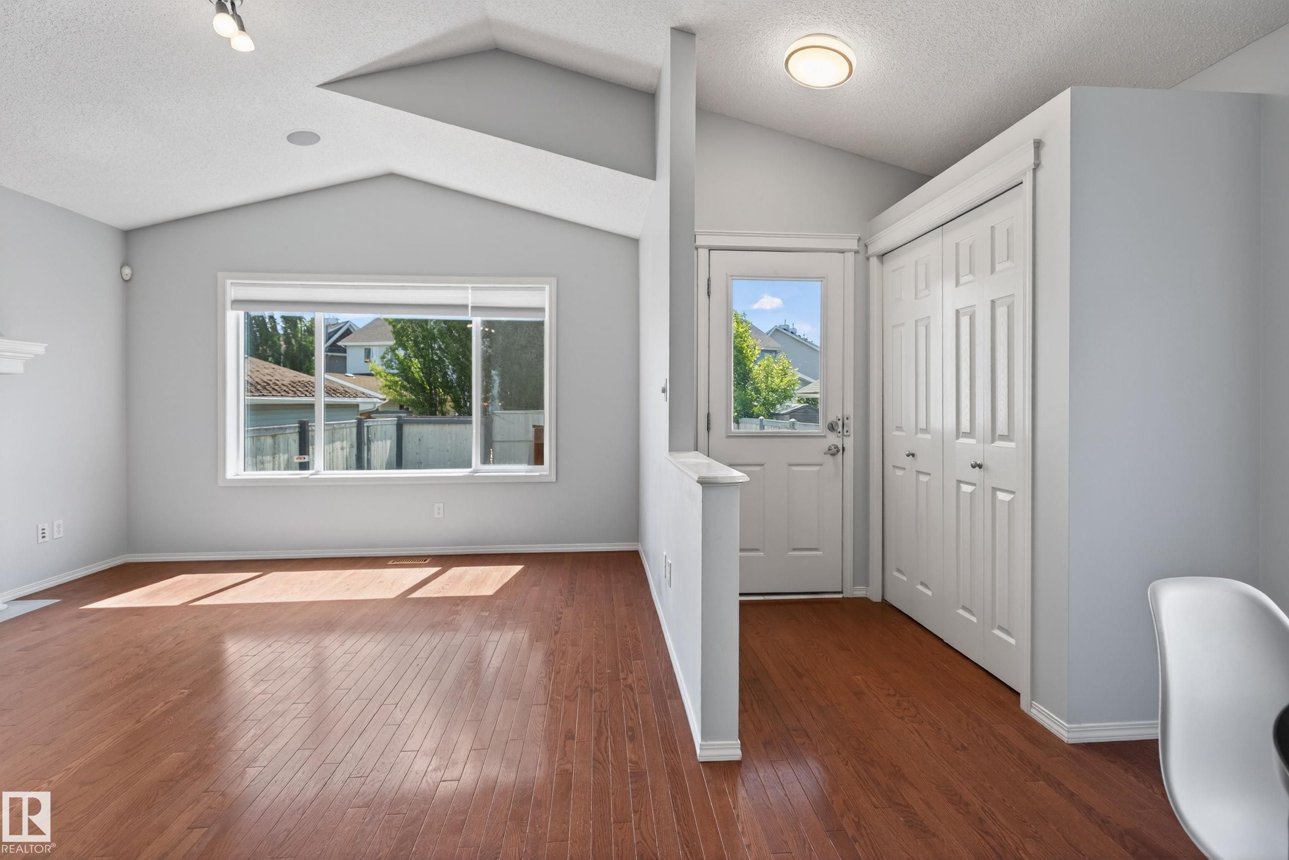 Photo 13 at 7815 14 Avenue SW, Summerside, Edmonton
