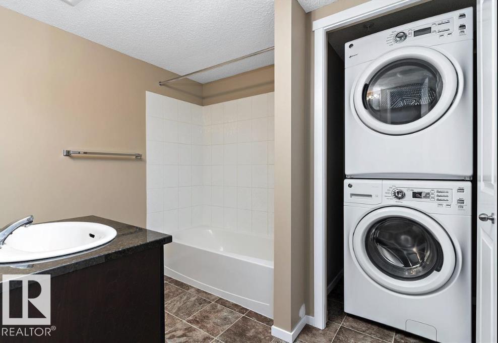 Photo 19 at 421 - 3315 James Mowatt Trail SW, Allard, Edmonton