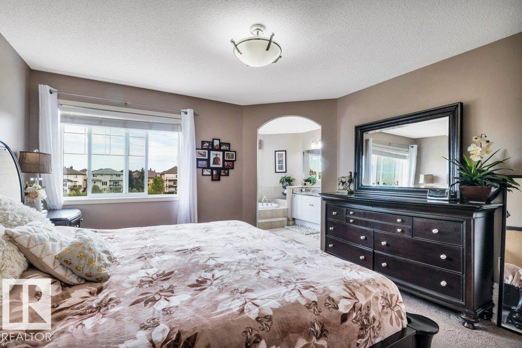 Photo 38 at 717 Wildwood point(e) NW, Wild Rose, Edmonton
