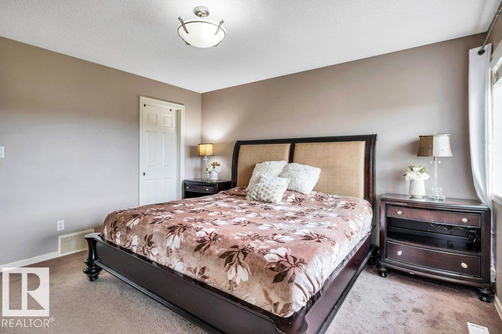 Photo 39 at 717 Wildwood point(e) NW, Wild Rose, Edmonton
