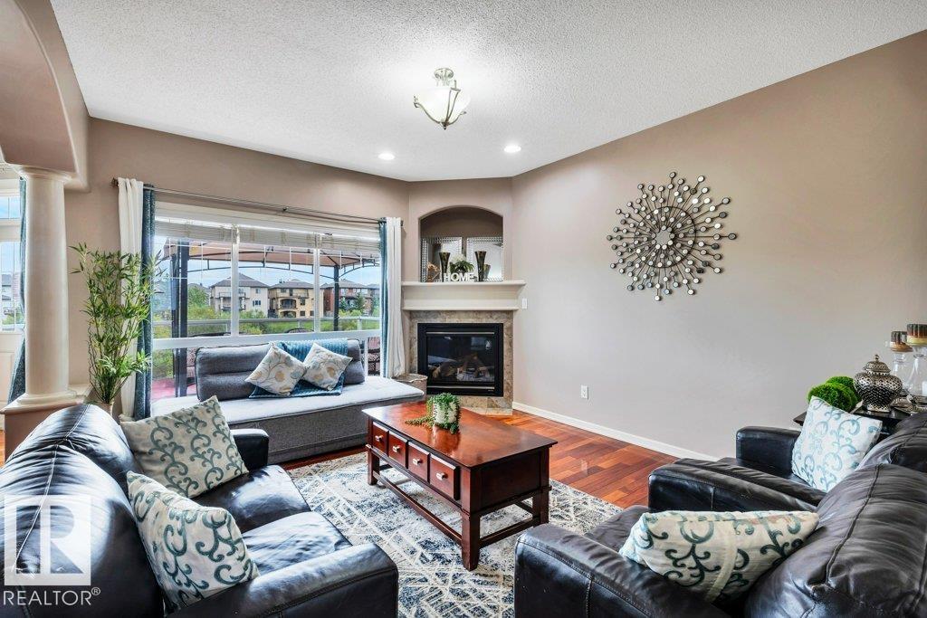 Photo 10 at 717 Wildwood point(e) NW, Wild Rose, Edmonton