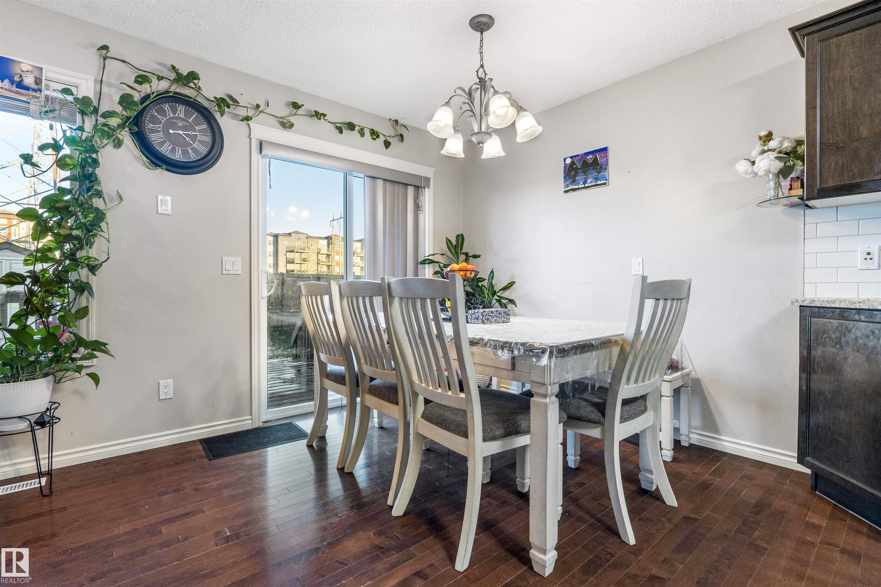 Photo 16 at 2627 29 Street NW, Silver Berry, Edmonton
