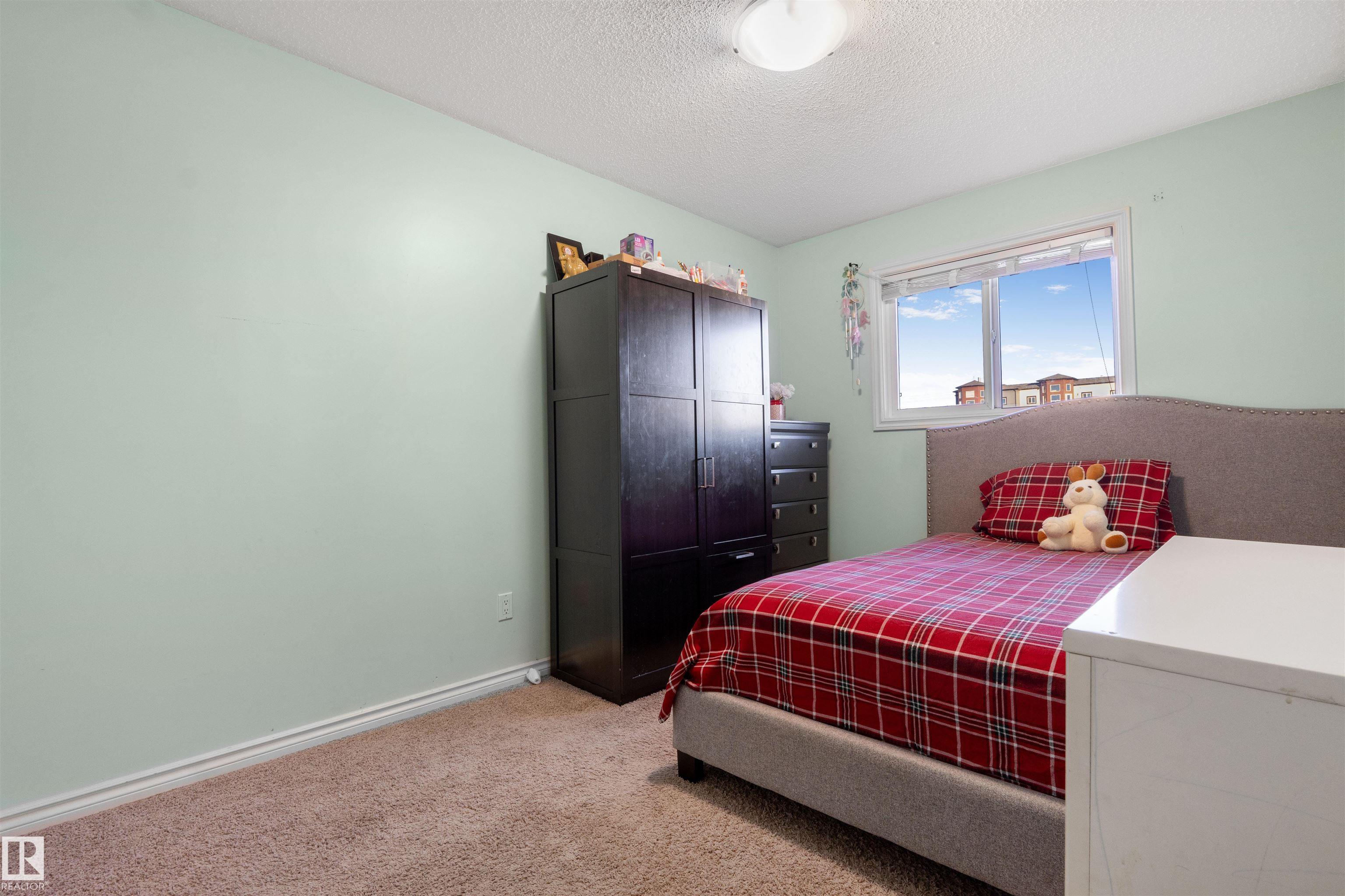 Photo 20 at 2627 29 Street NW, Silver Berry, Edmonton