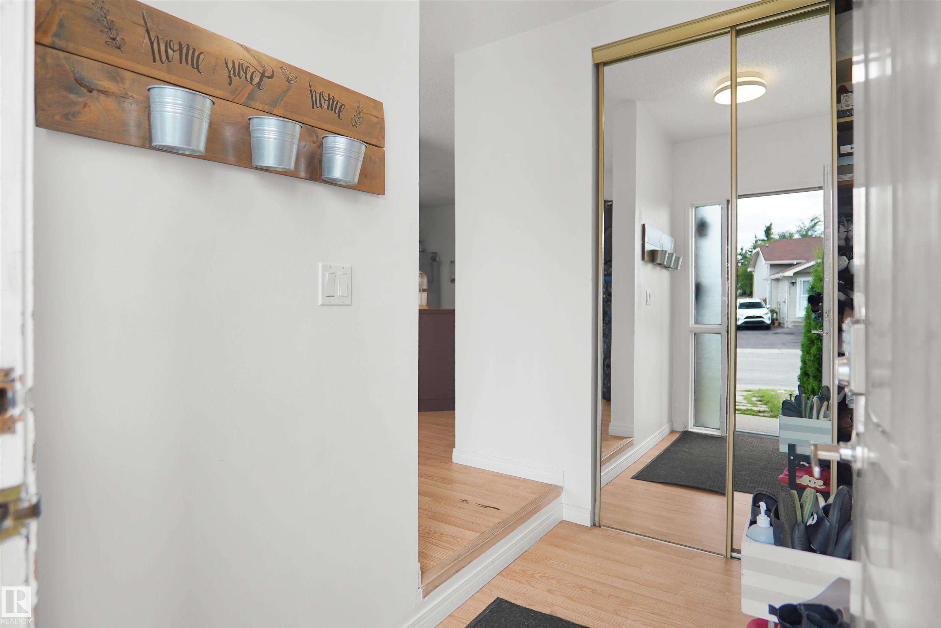 18322 71a Avenue NW, Lymburn, Edmonton