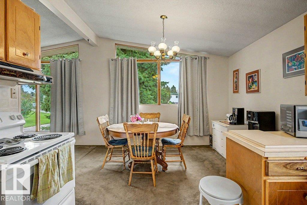 Photo 13 at 10247 63a Street NW, Fulton Place, Edmonton