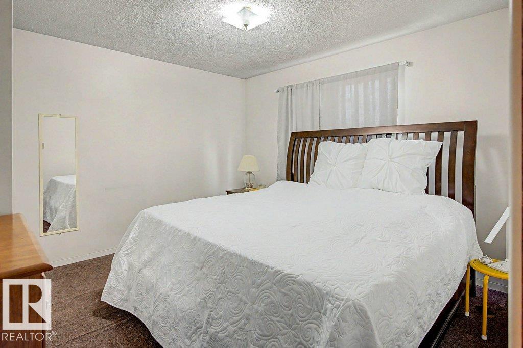 Photo 18 at 10247 63a Street NW, Fulton Place, Edmonton