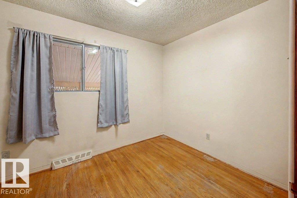 Photo 21 at 10247 63a Street NW, Fulton Place, Edmonton