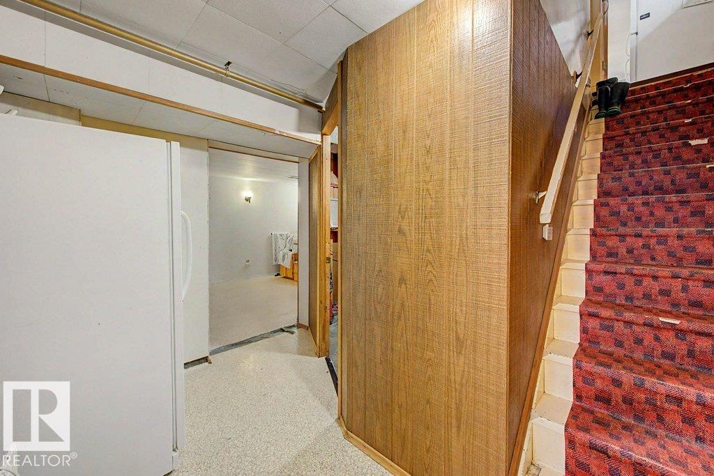 Photo 24 at 10247 63a Street NW, Fulton Place, Edmonton