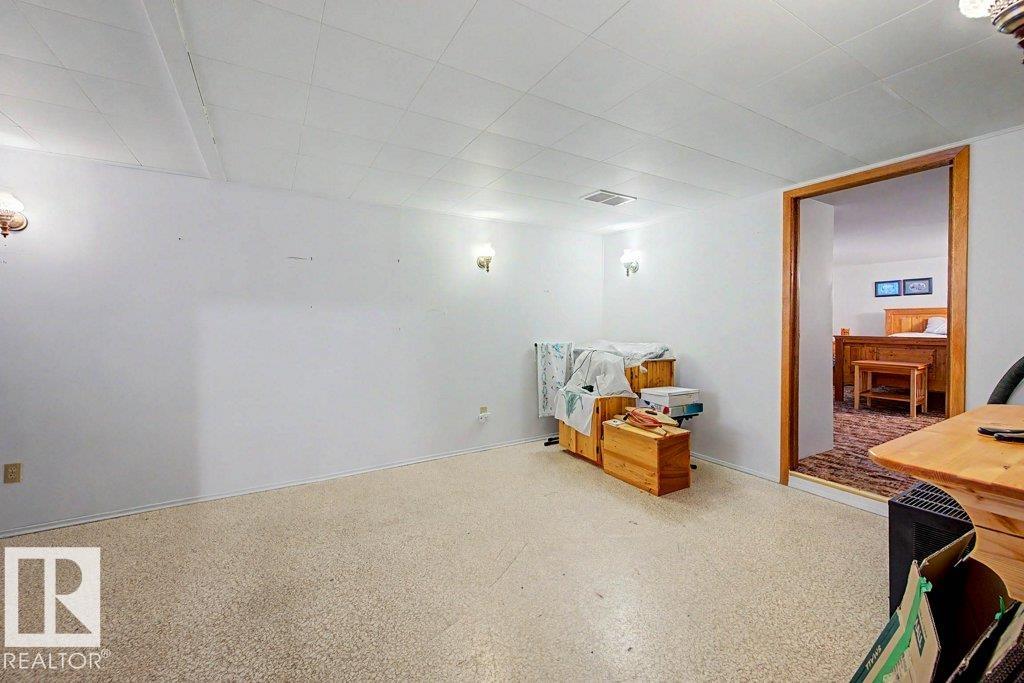 Photo 25 at 10247 63a Street NW, Fulton Place, Edmonton