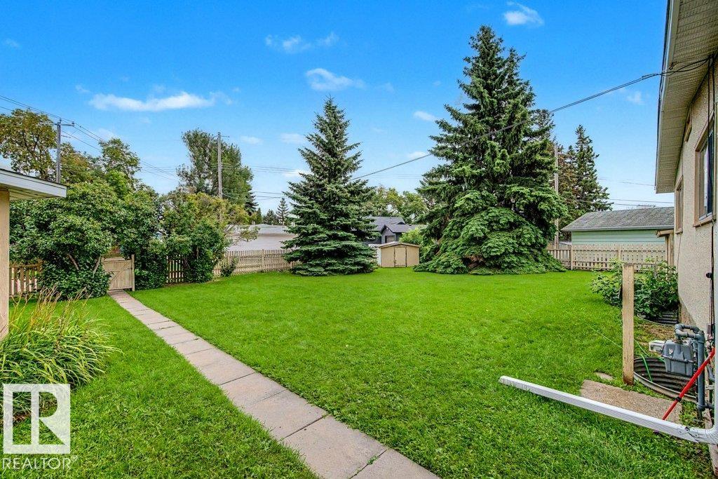 Photo 38 at 10247 63a Street NW, Fulton Place, Edmonton