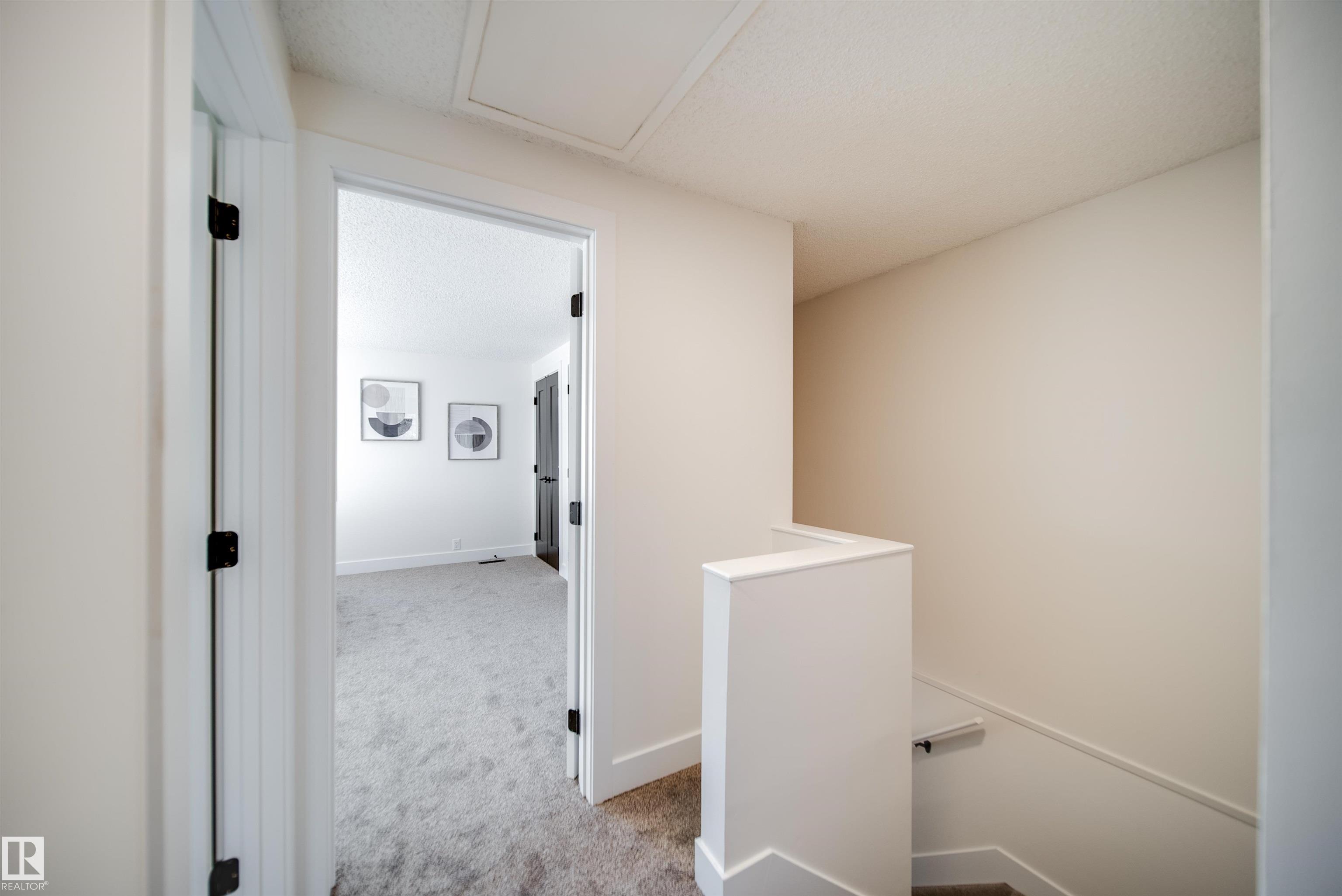 Photo 18 at 18 - 14511 52 Street NW, Casselman, Edmonton