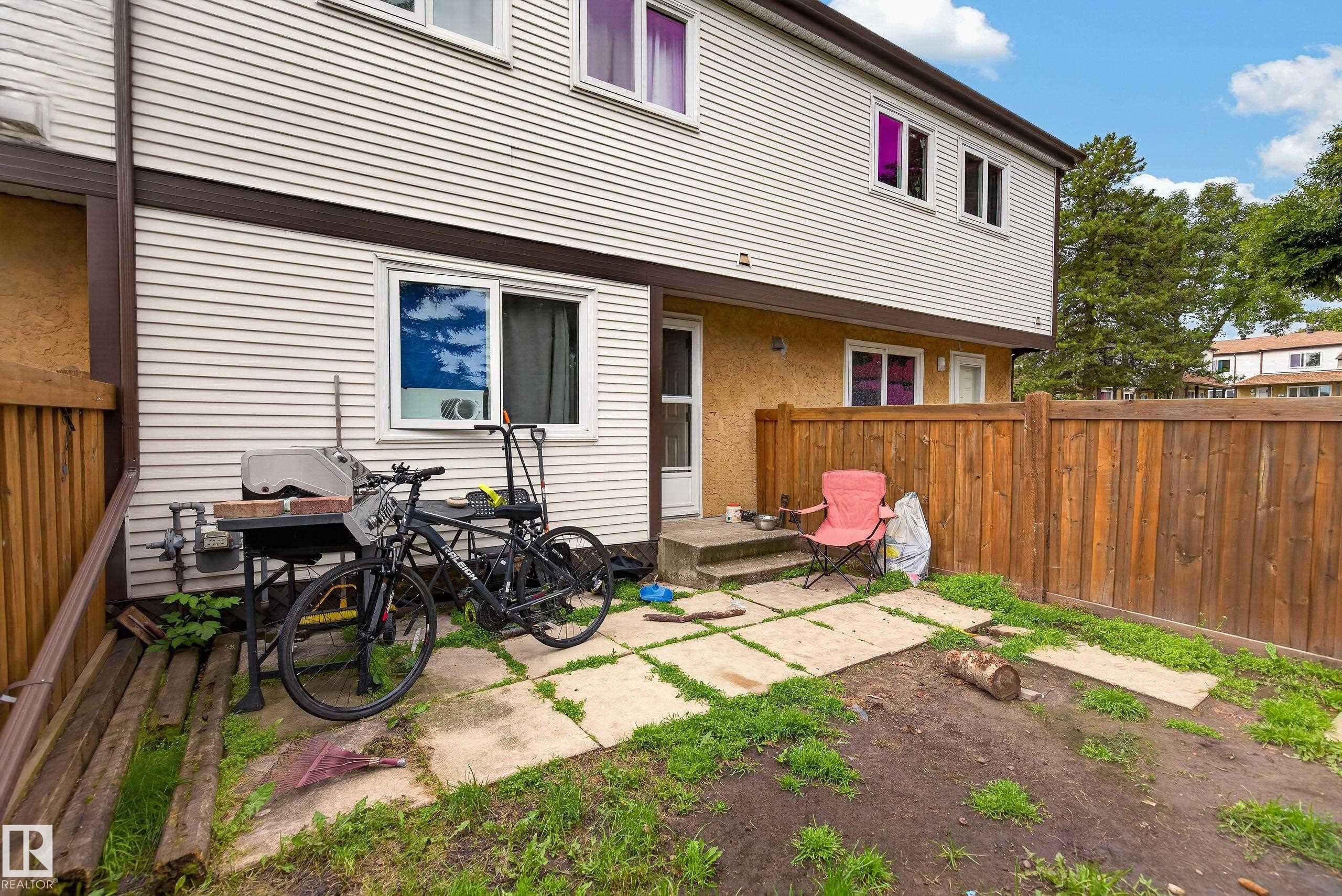 Photo 31 at 18 - 14511 52 Street NW, Casselman, Edmonton