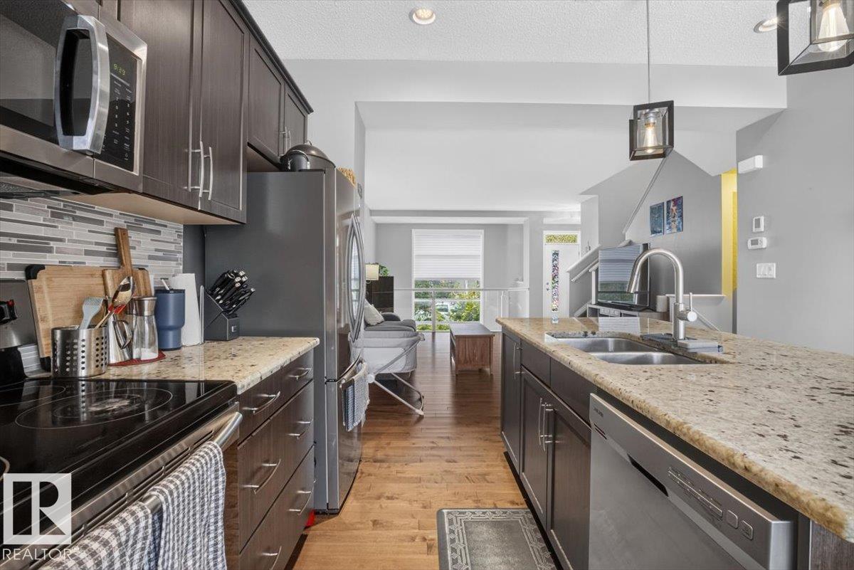 Photo 11 at 3124 Paisley Road SW, Paisley, Edmonton