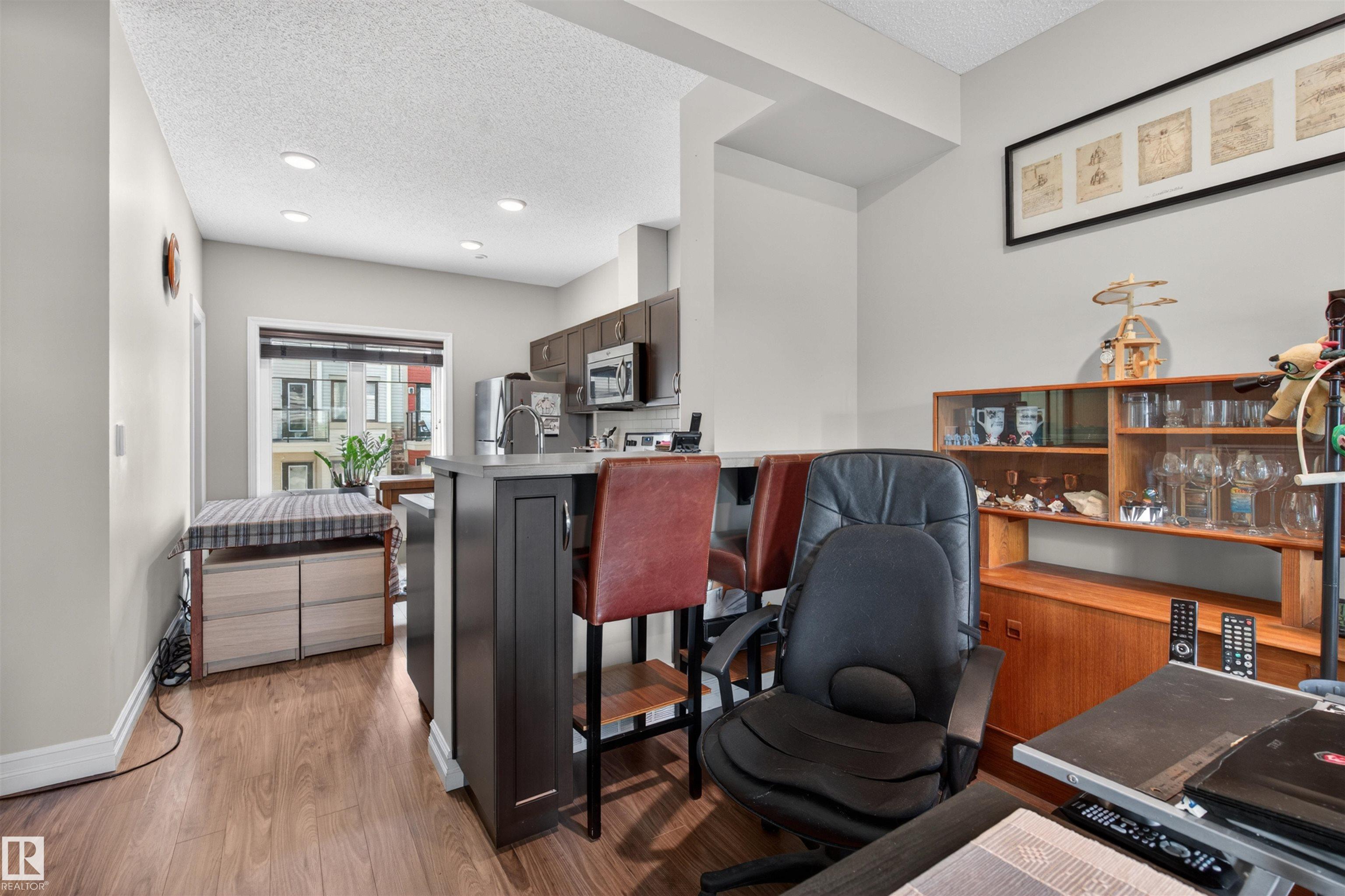 Photo 12 at 111 - 804 Welsh Drive SW, Walker, Edmonton