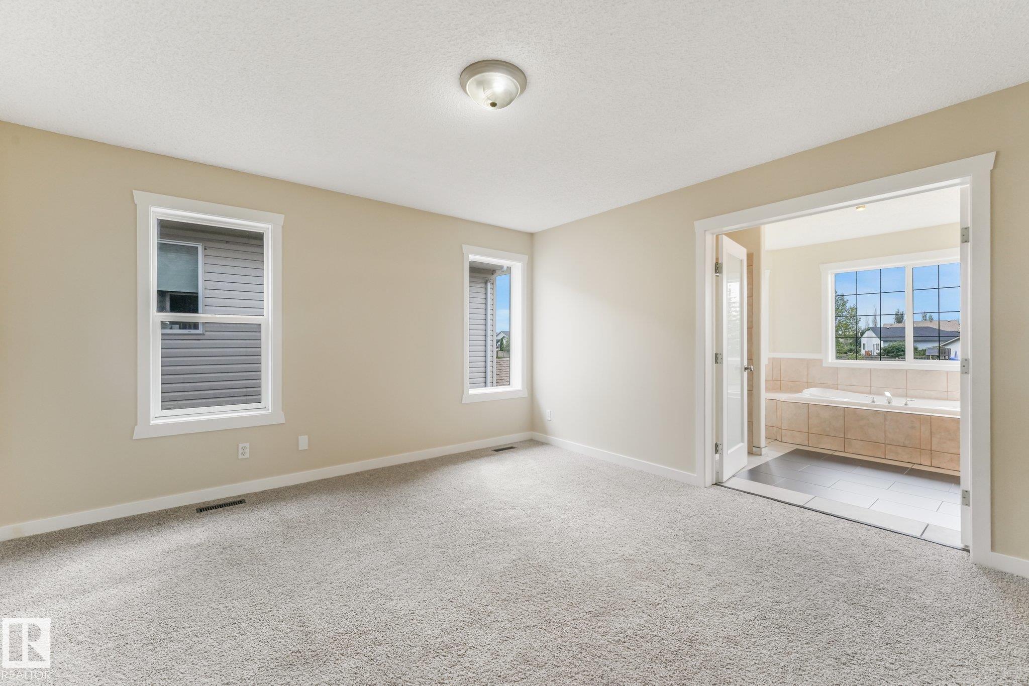 Photo 34 at 16523 89 Street NW, Belle Rive, Edmonton