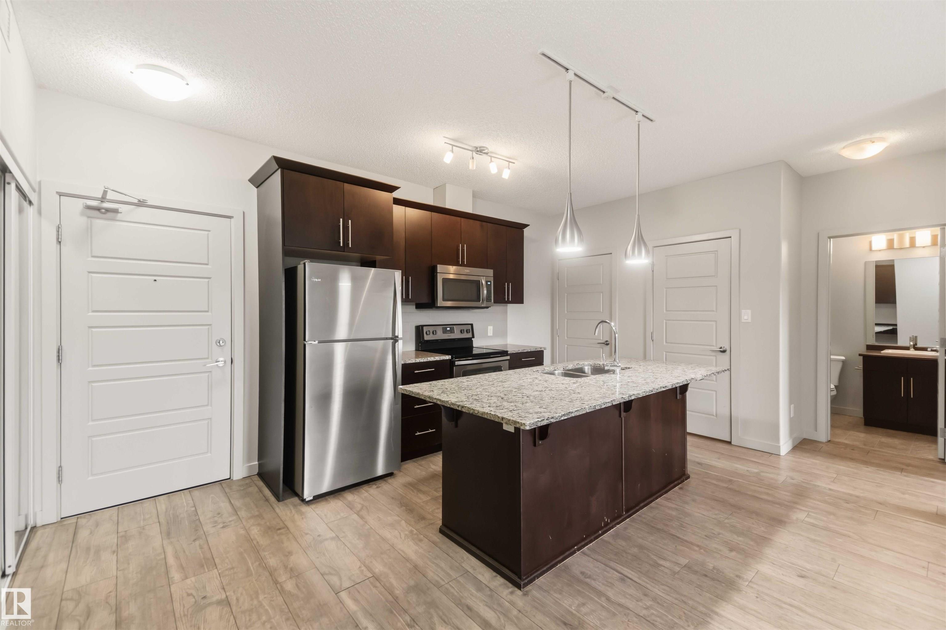 Photo 10 at 414 - 5510 Schonsee Drive NW, Schonsee, Edmonton