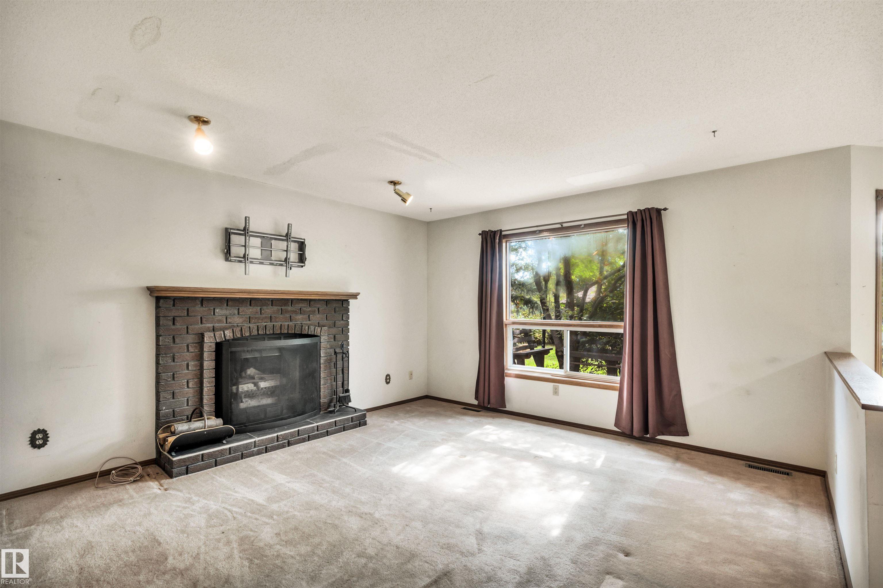 Photo 19 at 6208 187b Street NW, Ormsby Place, Edmonton