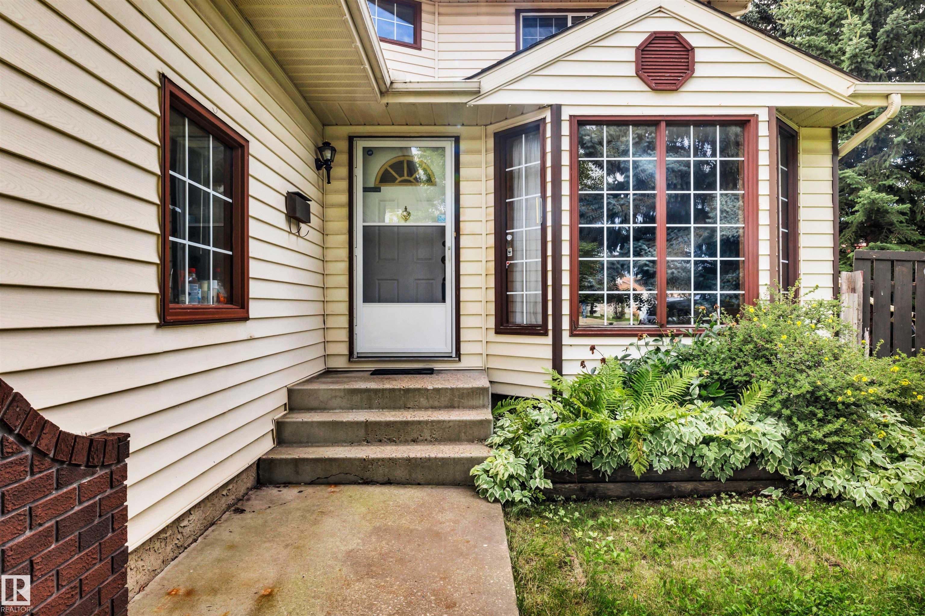 6208 187b Street NW, Ormsby Place, Edmonton