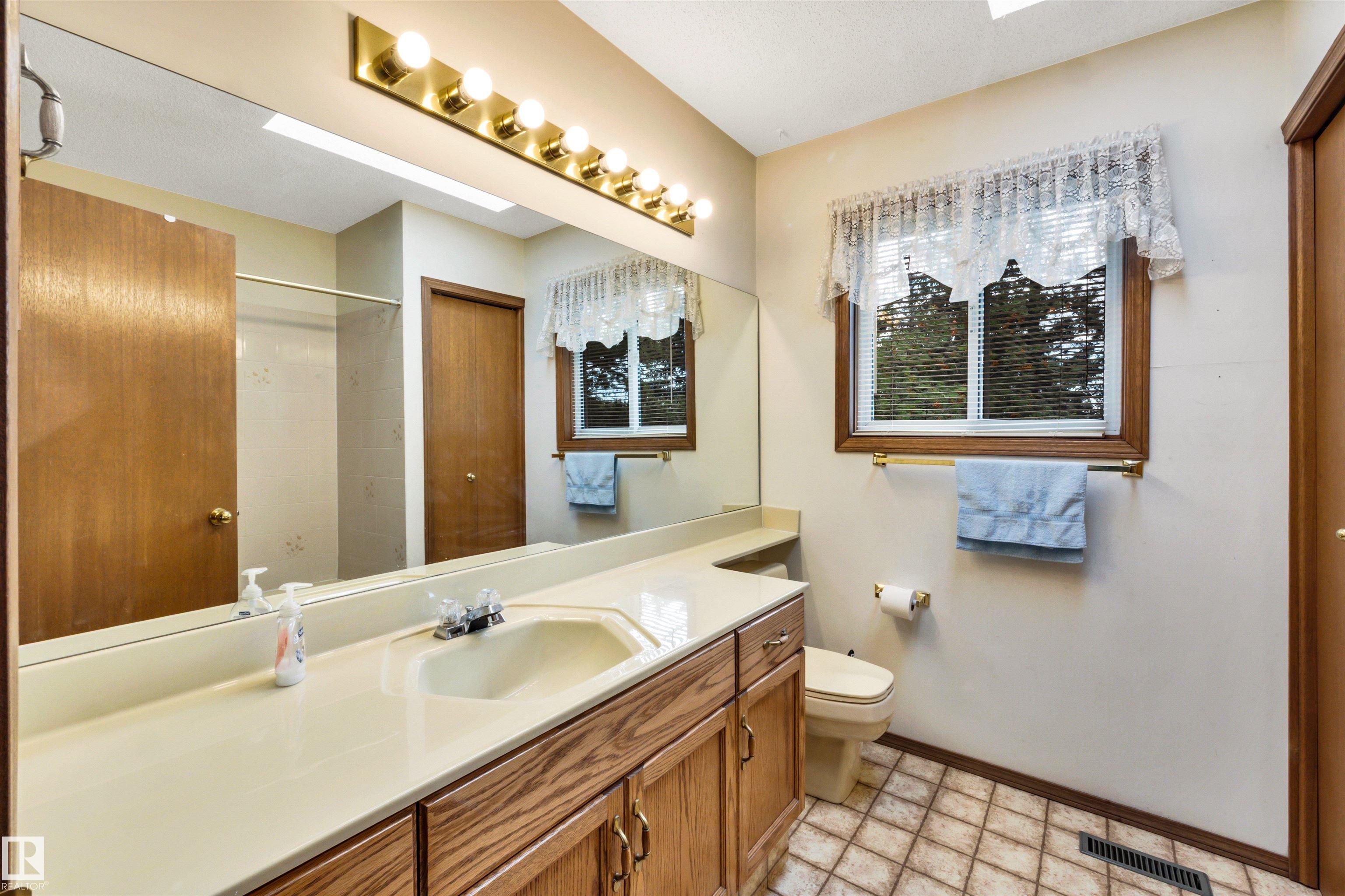 Photo 33 at 6208 187b Street NW, Ormsby Place, Edmonton