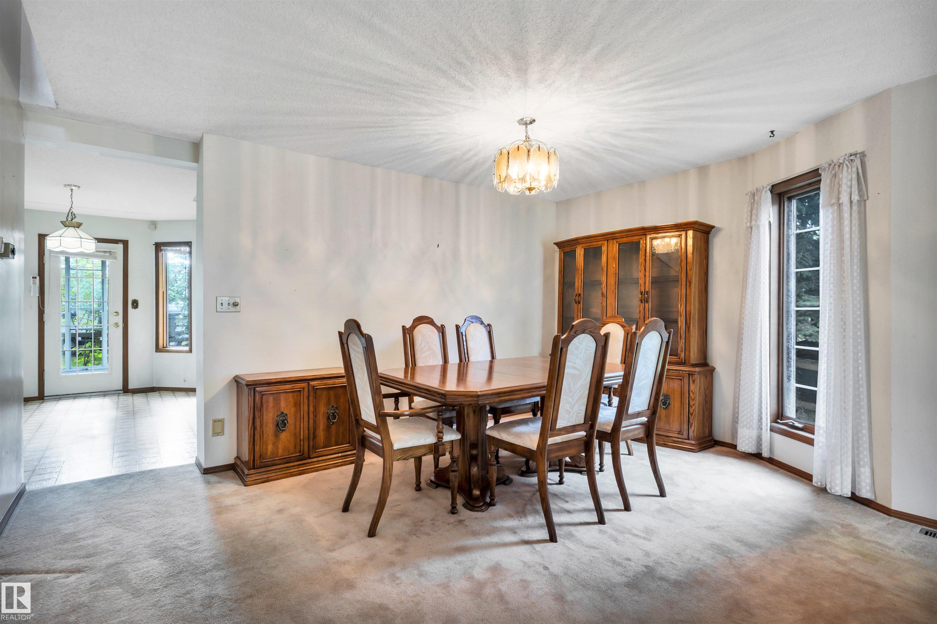 Photo 9 at 6208 187b Street NW, Ormsby Place, Edmonton