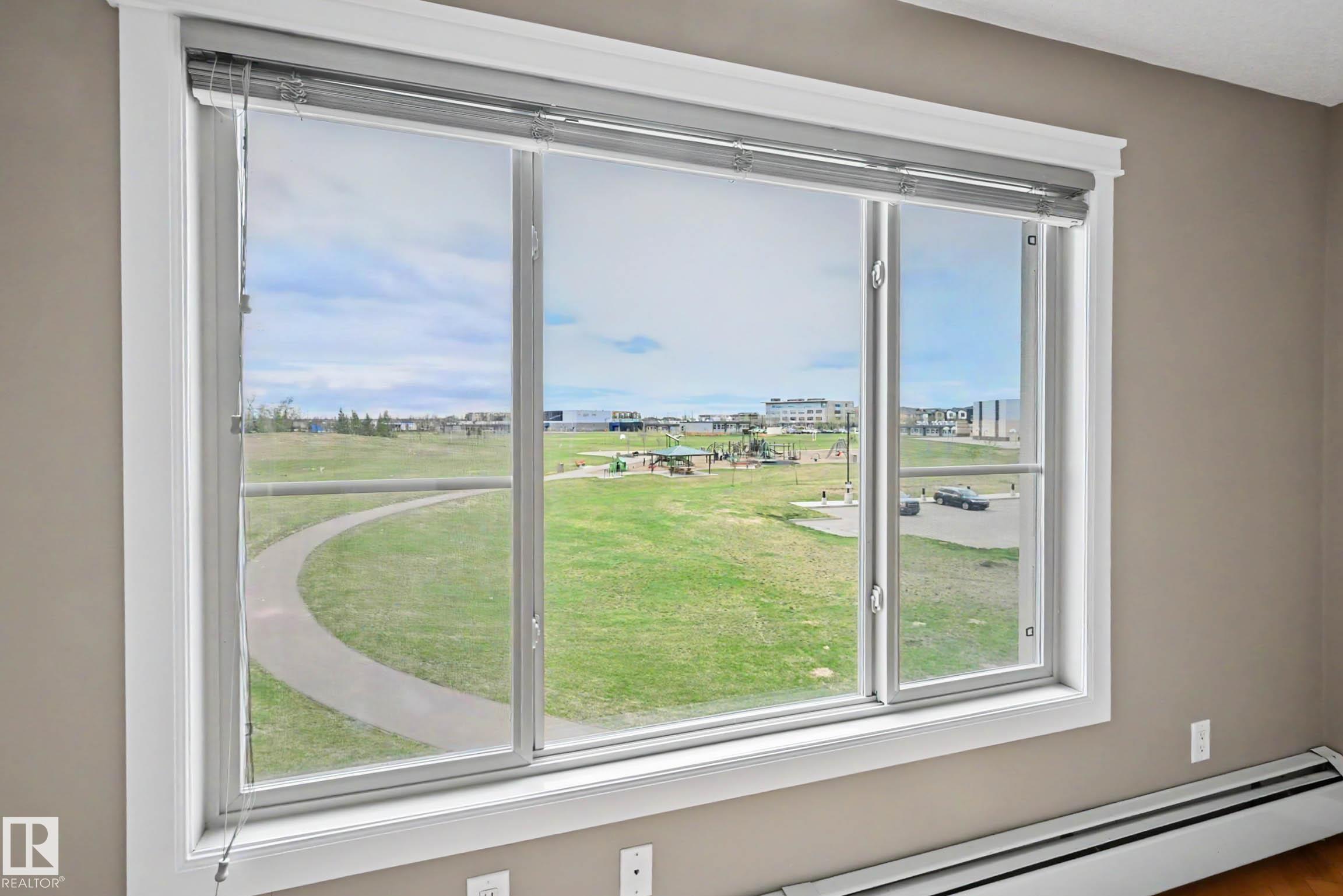 Photo 10 at 311 - 3719 Whitelaw Lane NW, Windermere, Edmonton