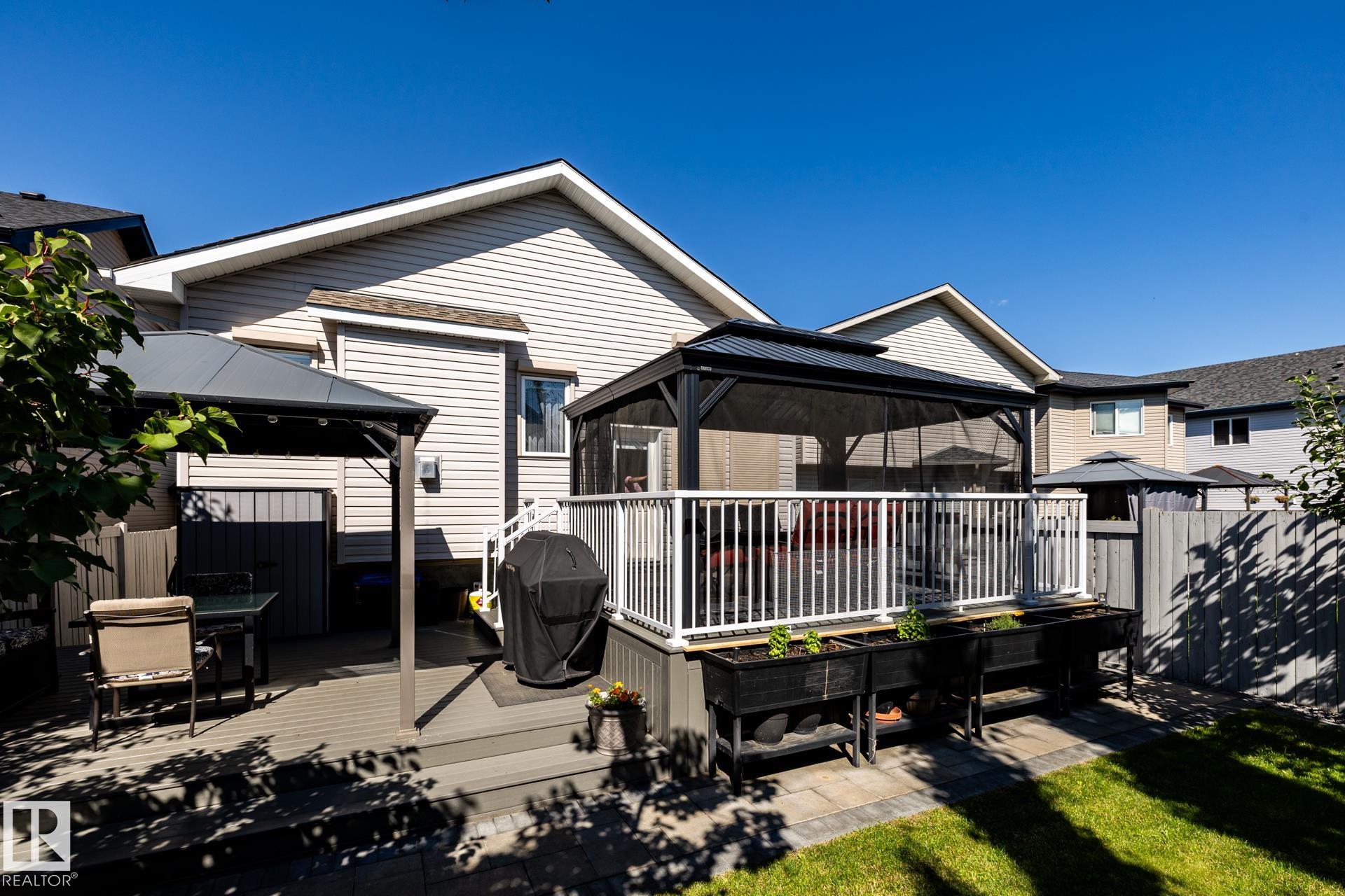 8919 176 Avenue NW, Klarvatten, Edmonton