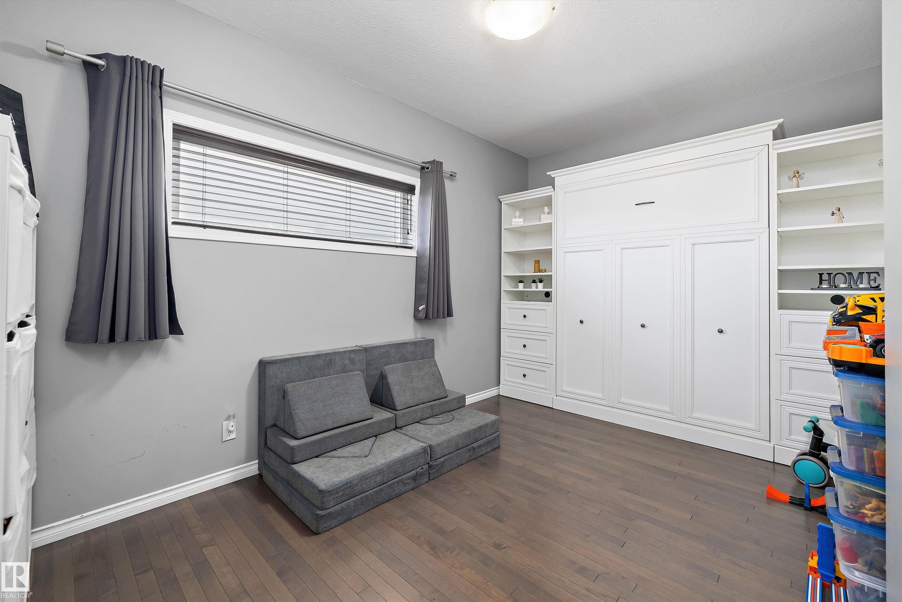 Photo 10 at 3332 Cutler Crescent SW, Chappelle Area, Edmonton