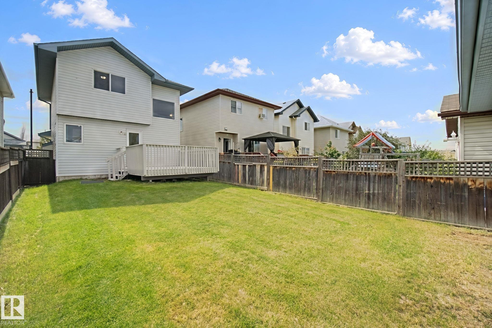 Listing photo thumbnail