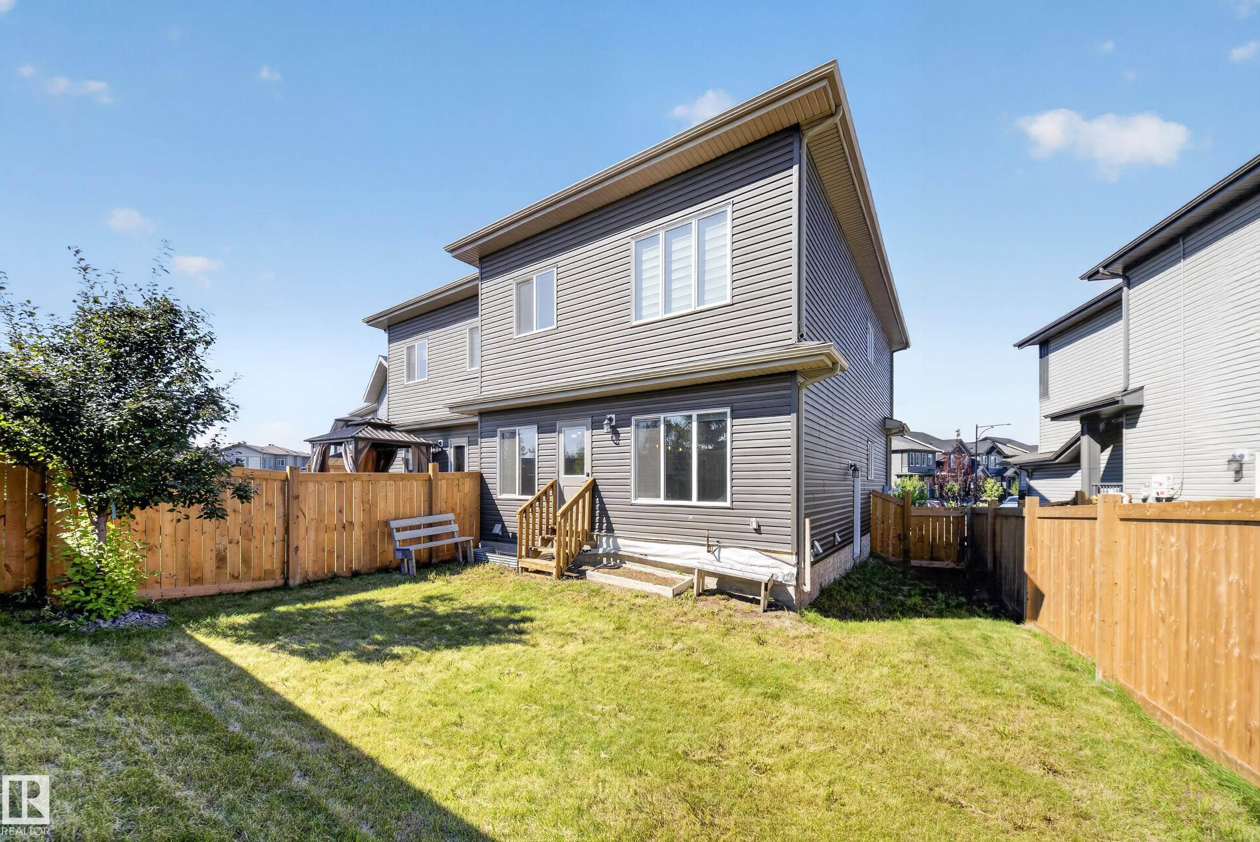 Listing photo thumbnail