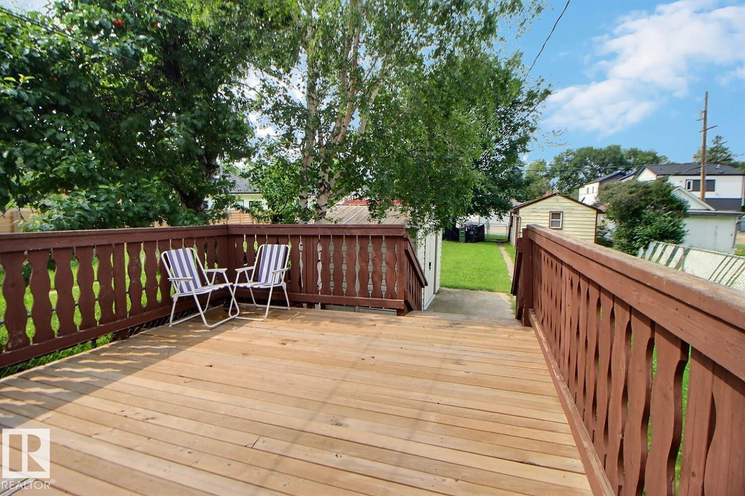 Listing photo thumbnail
