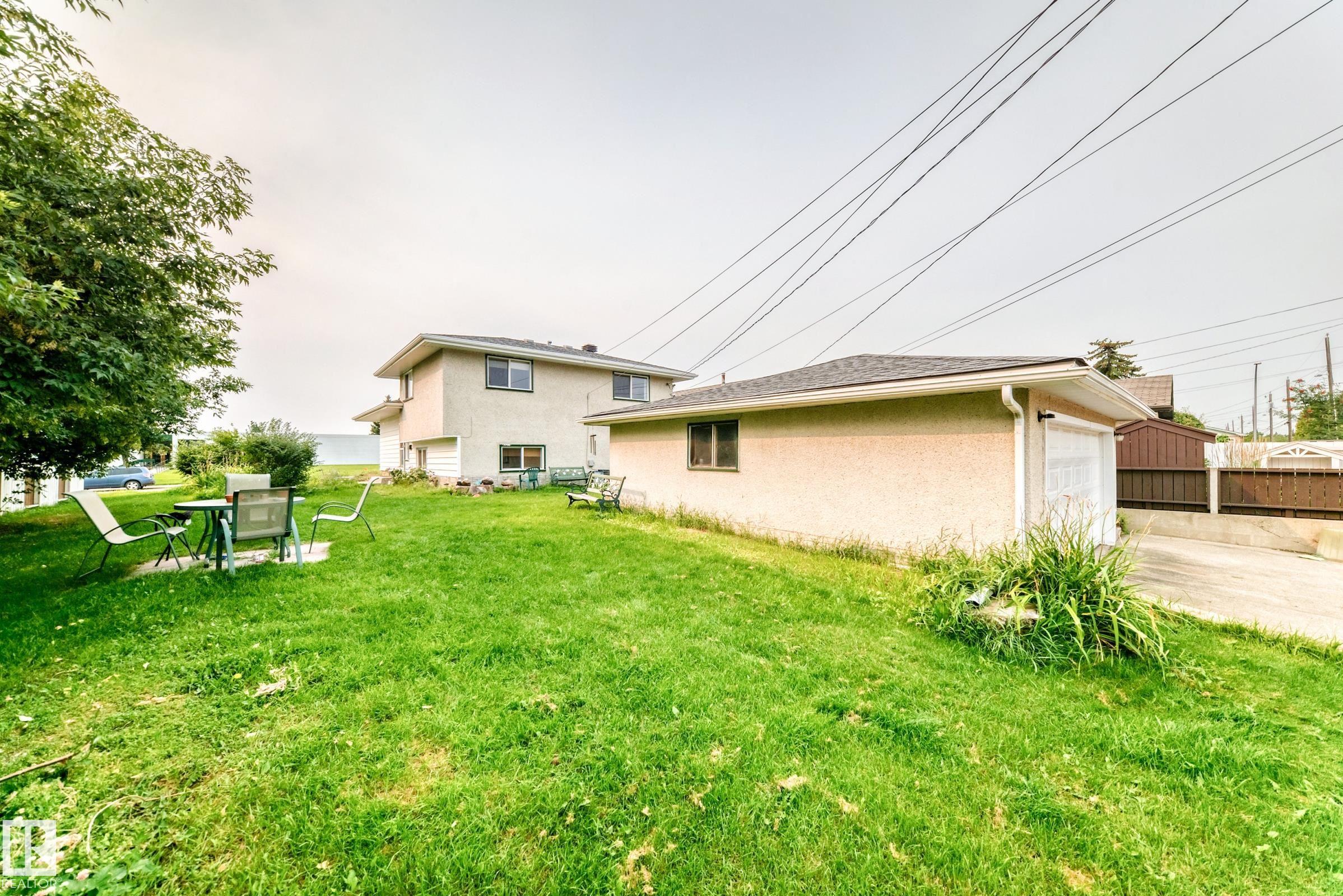 Listing photo thumbnail