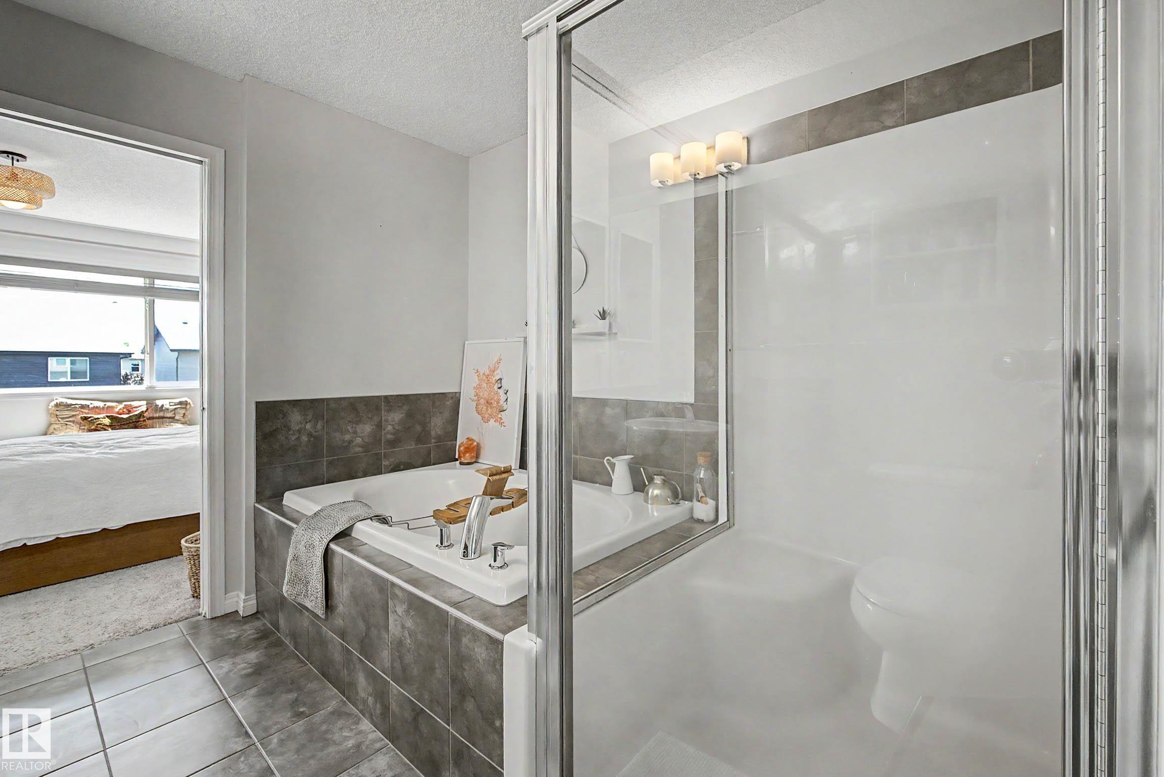 Photo 28 at 6107 176 Avenue NW, McConachie Area, Edmonton