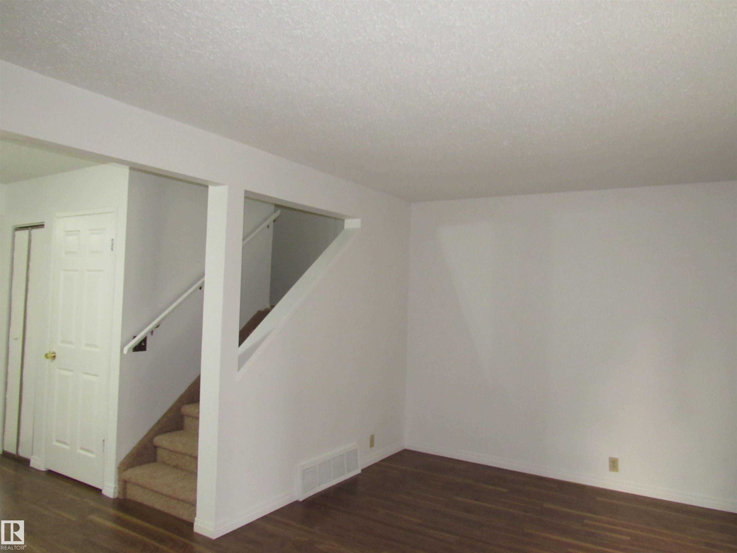Photo 15 at 3259 139 Avenue NW, Hairsine, Edmonton