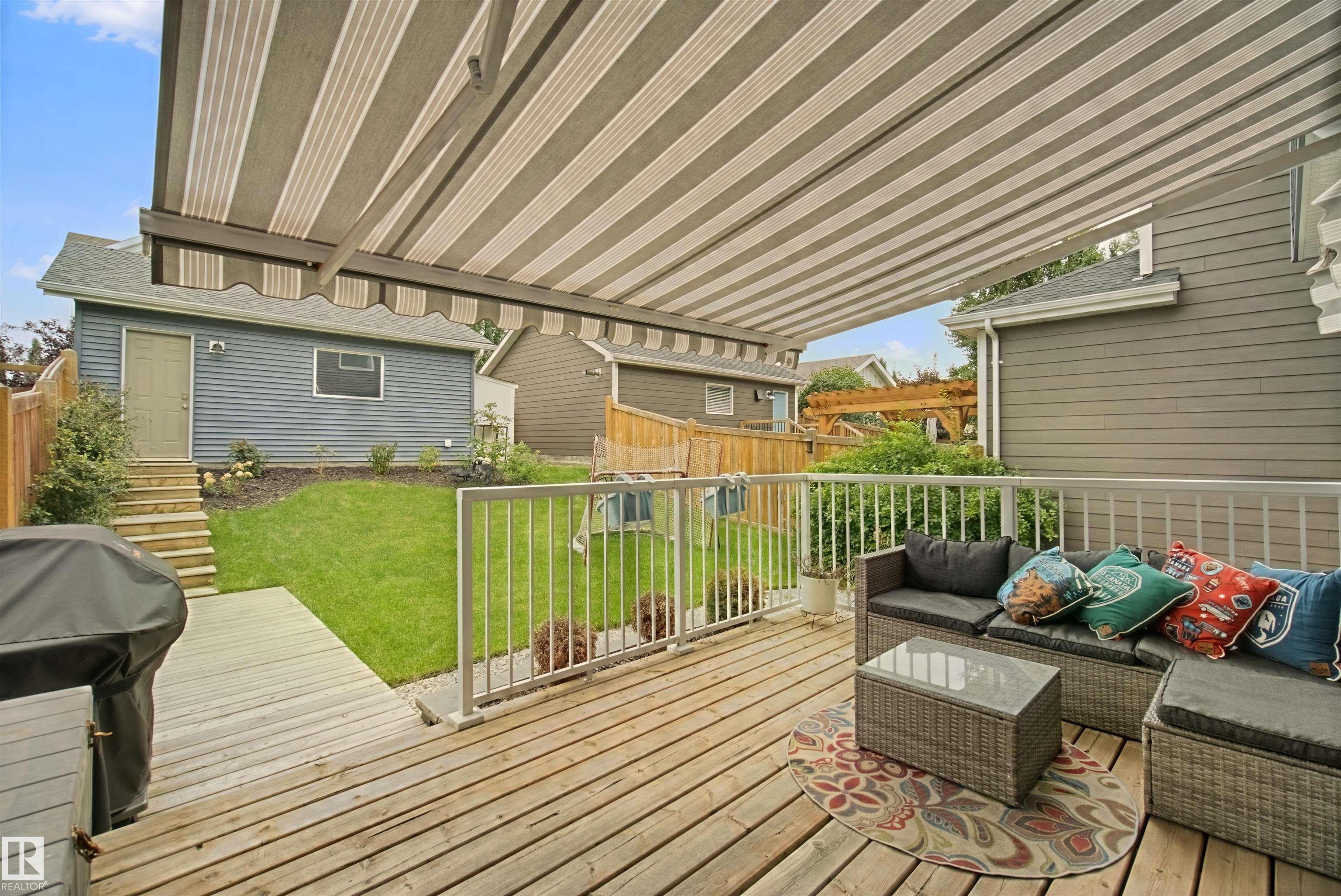 Listing photo thumbnail