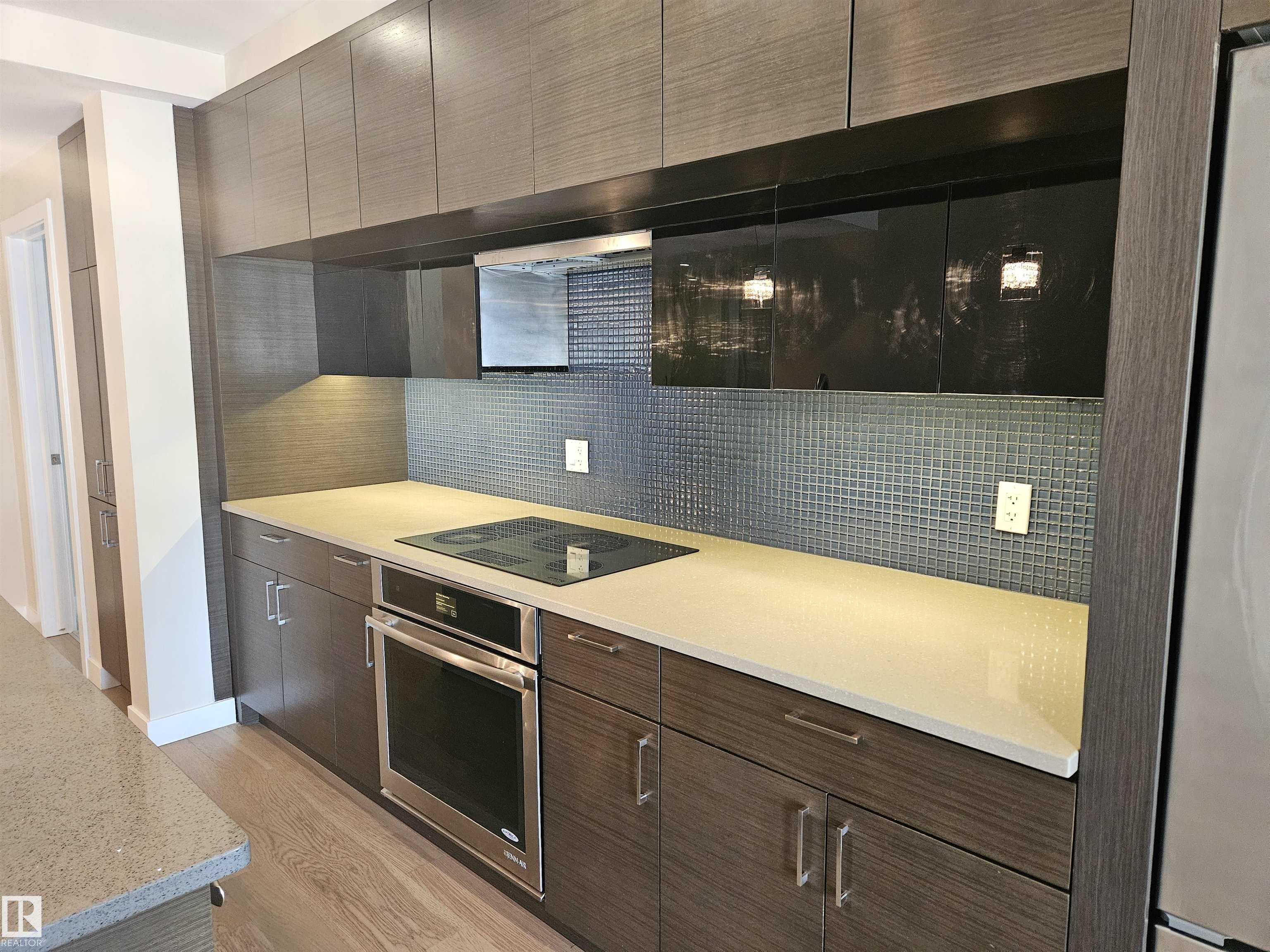 Photo 7 at 207 - 11710 87 Avenue NW, Windsor Park, Edmonton