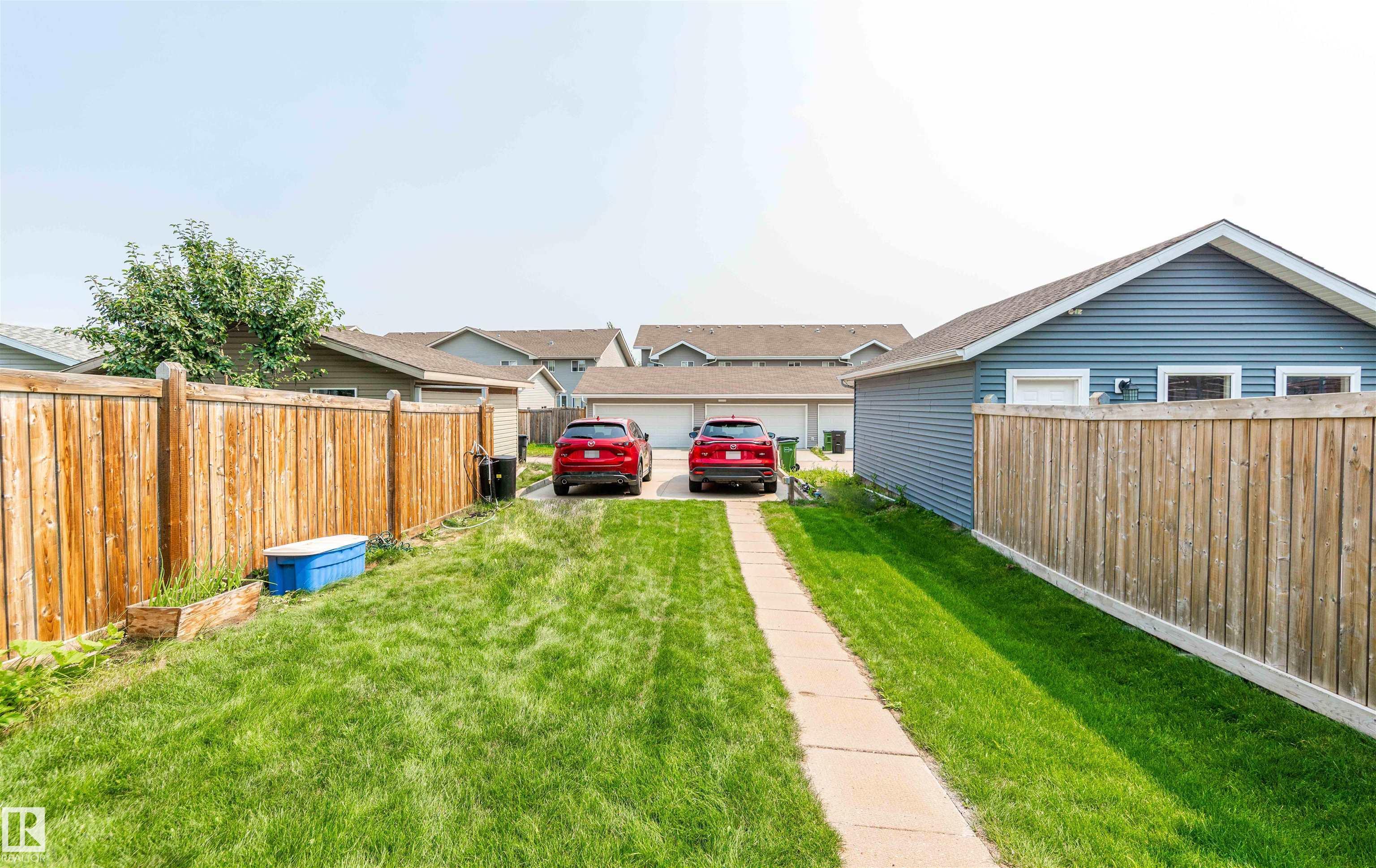 Listing photo thumbnail