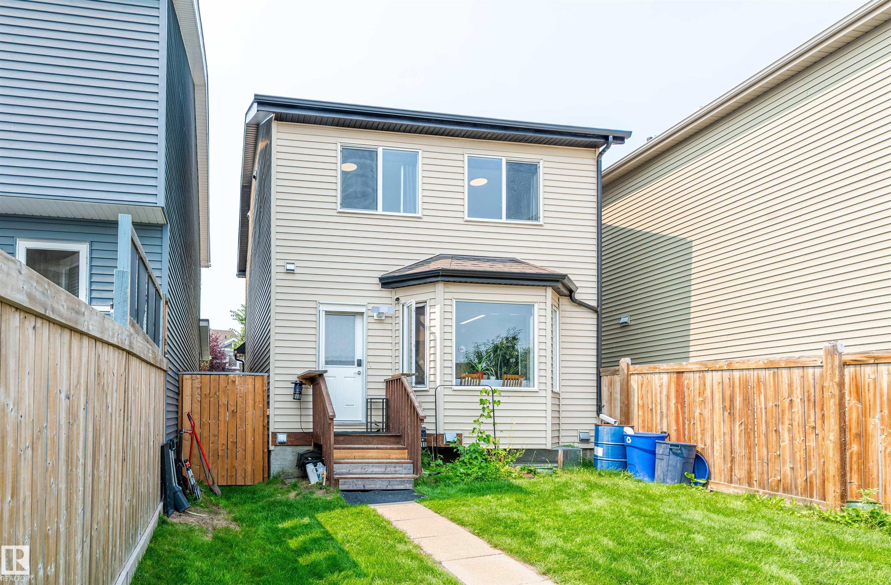Listing photo thumbnail