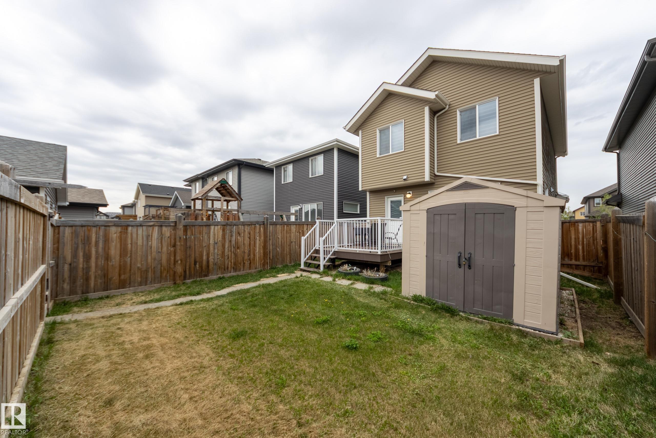 Listing photo thumbnail