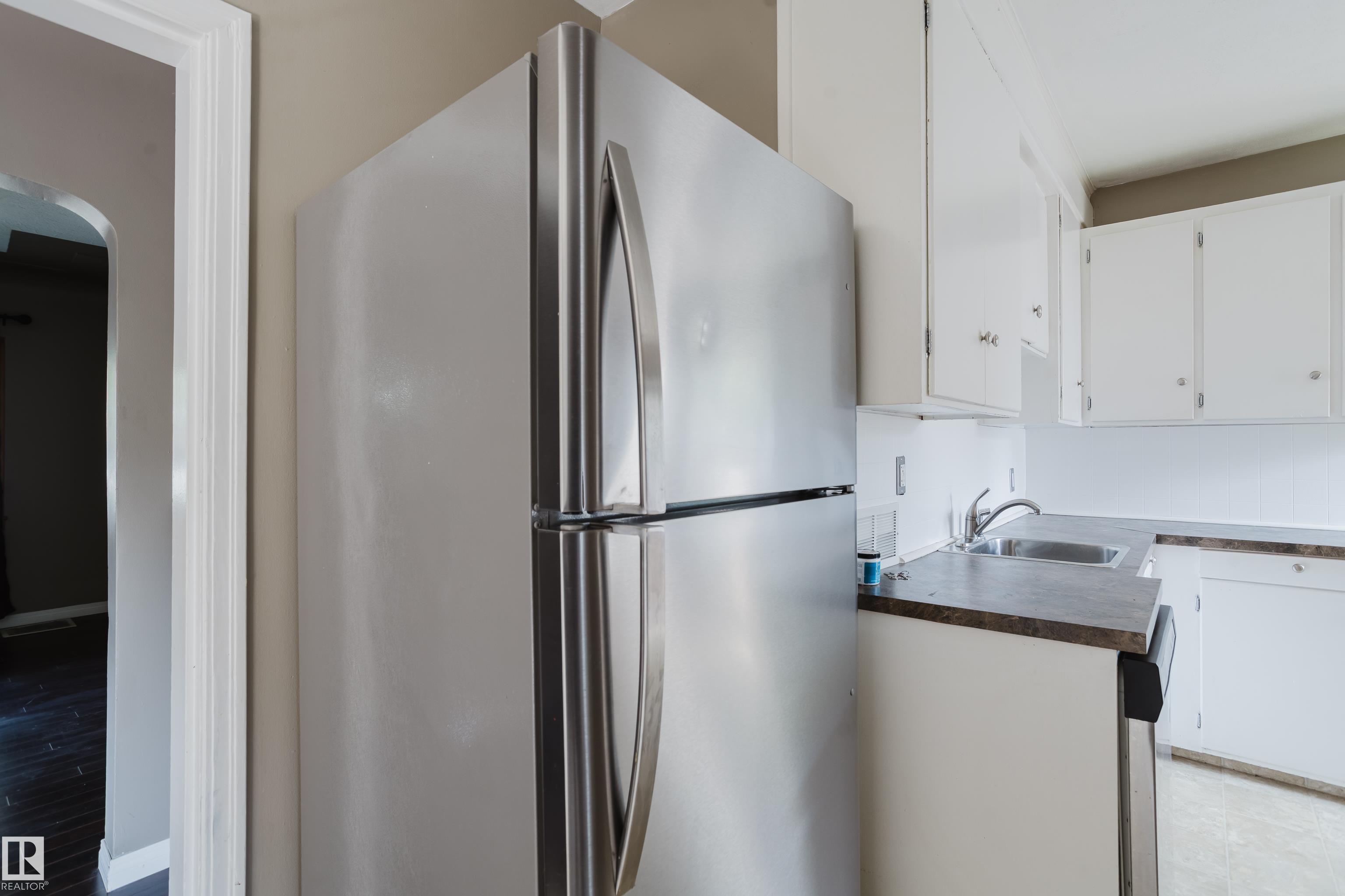Photo 14 at 12811 117 Avenue NW, Inglewood, Edmonton