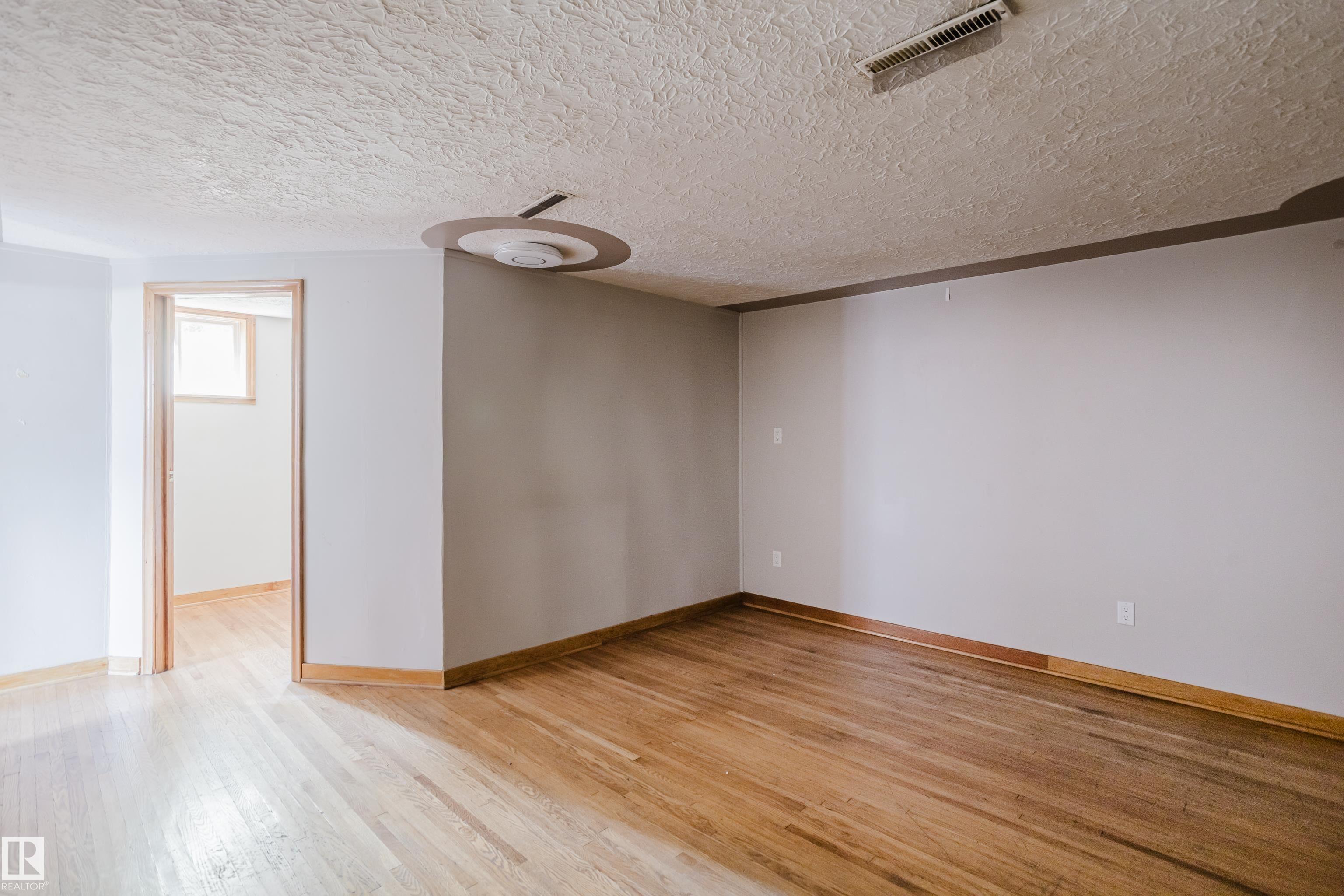 Photo 27 at 12811 117 Avenue NW, Inglewood, Edmonton