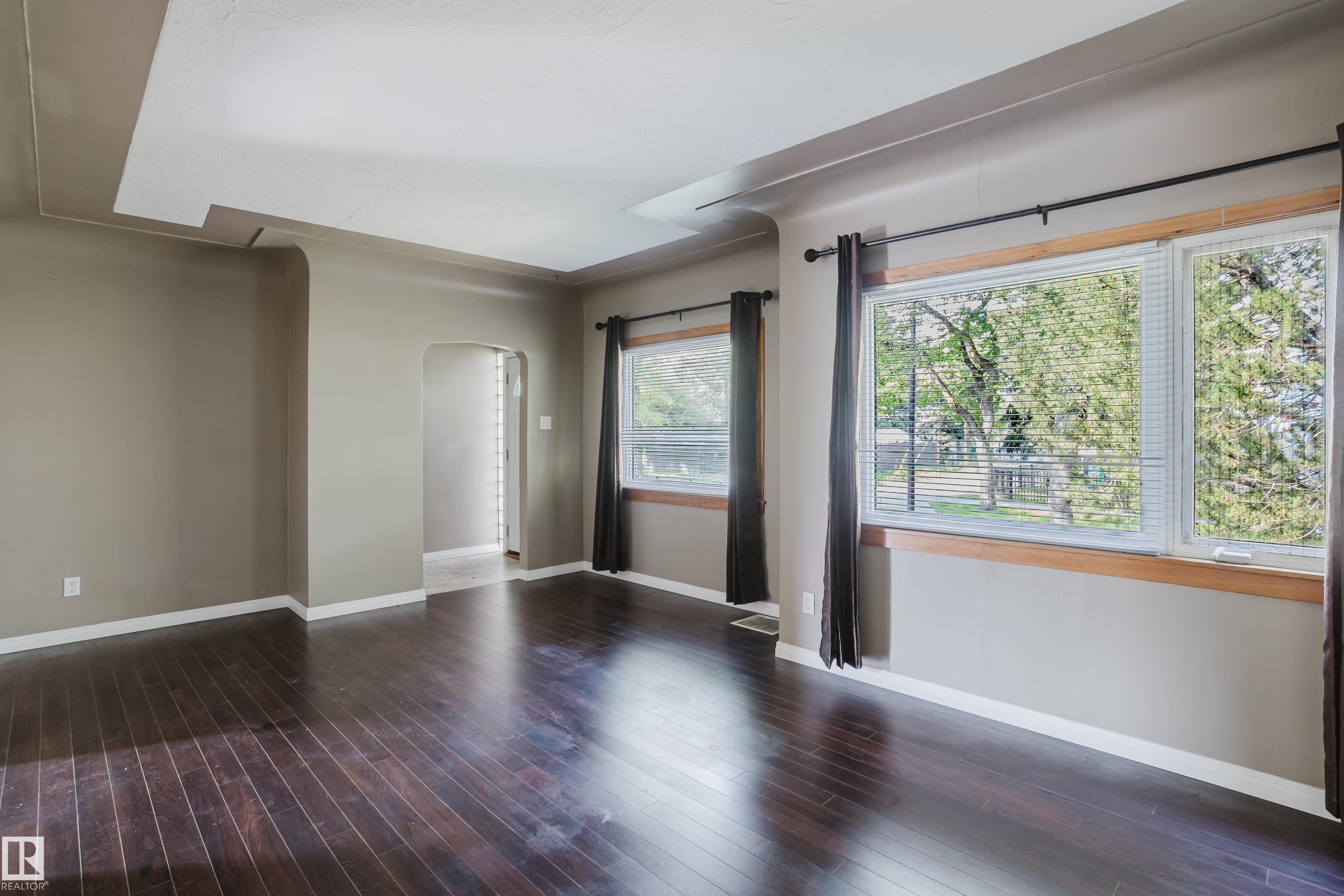 Photo 6 at 12811 117 Avenue NW, Inglewood, Edmonton