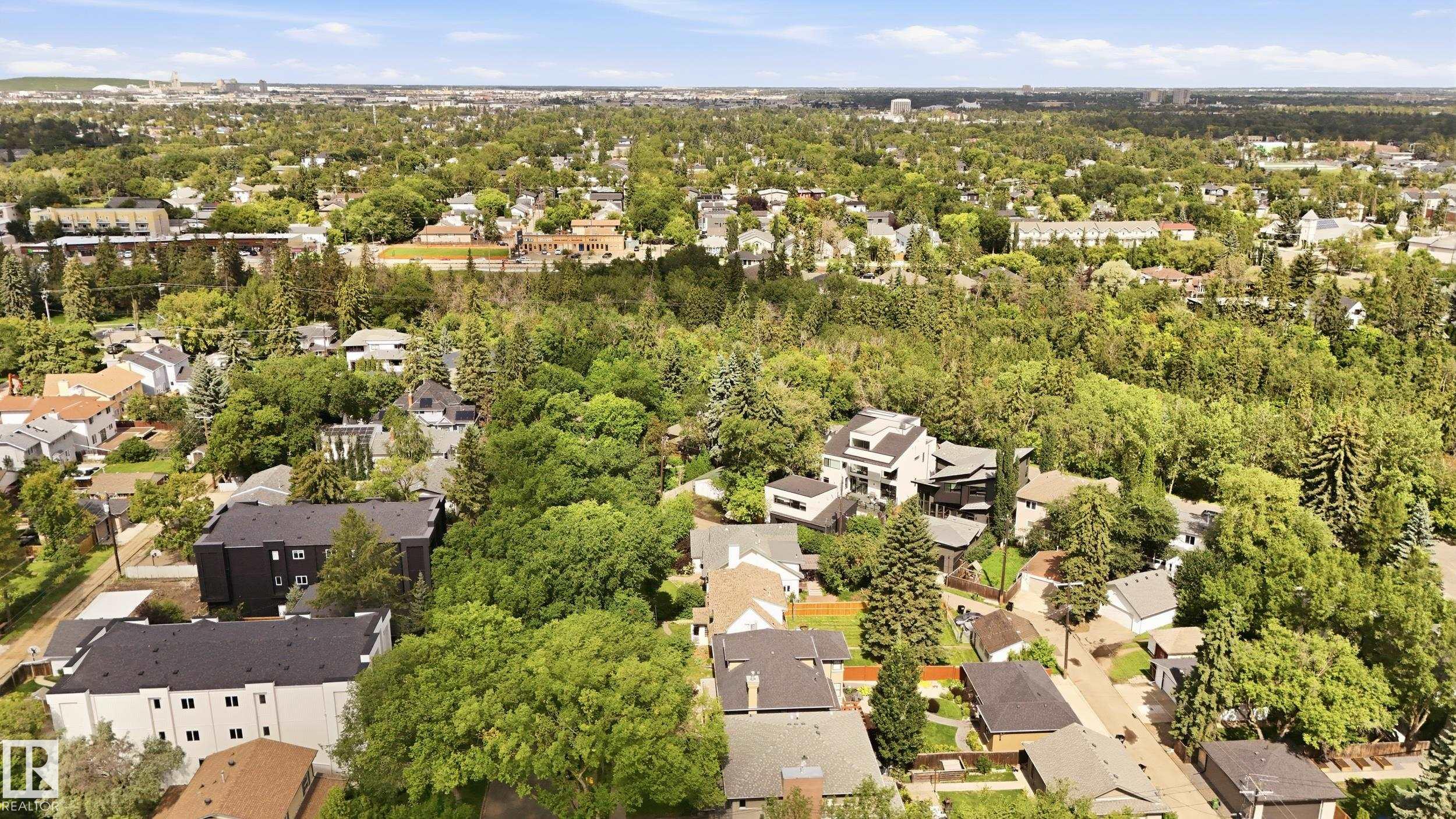 Photo 16 at 14631 Summit Drive NW, Crestwood, Edmonton